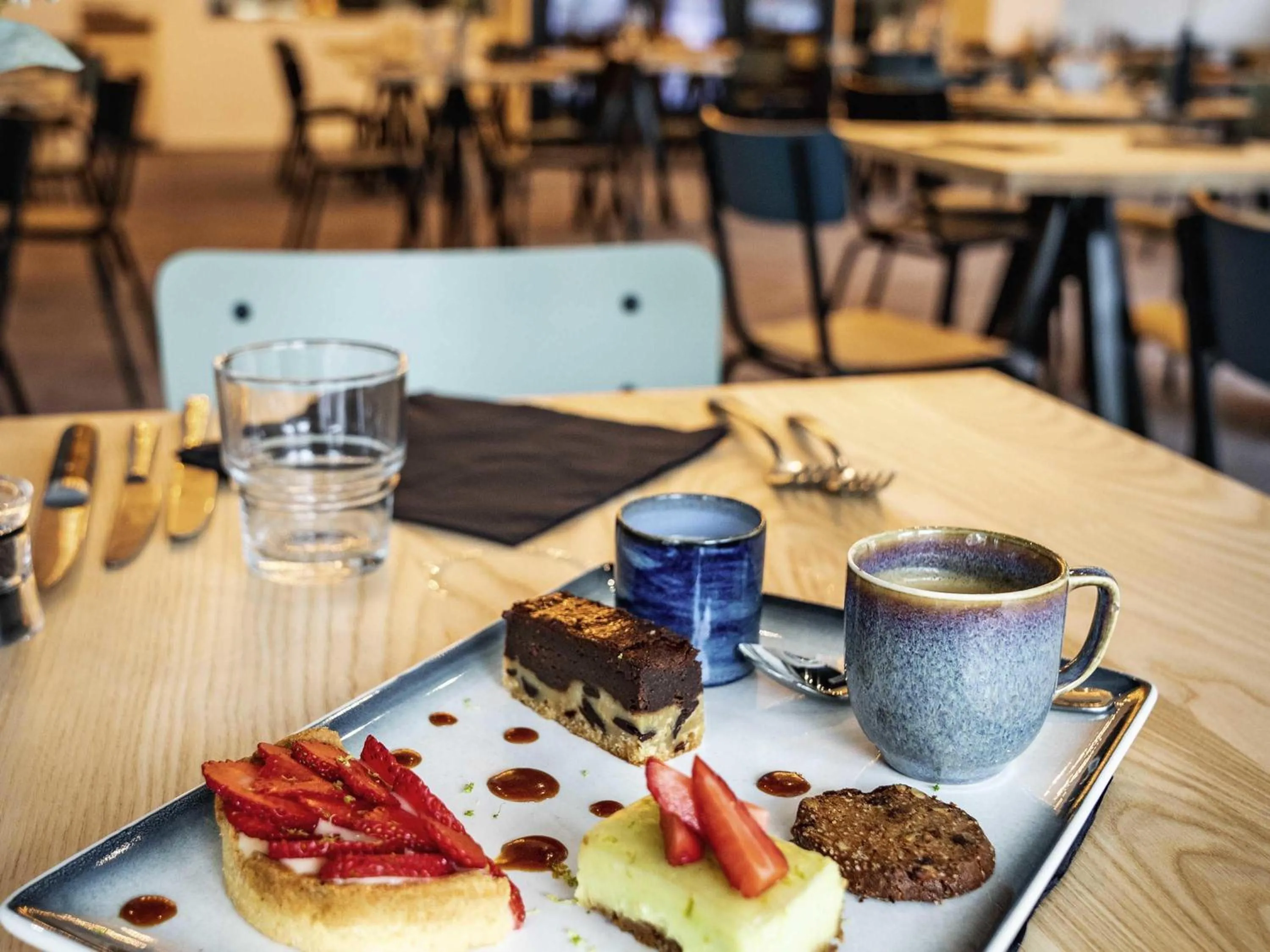 Restaurant/places to eat in ibis Styles Limoges Centre