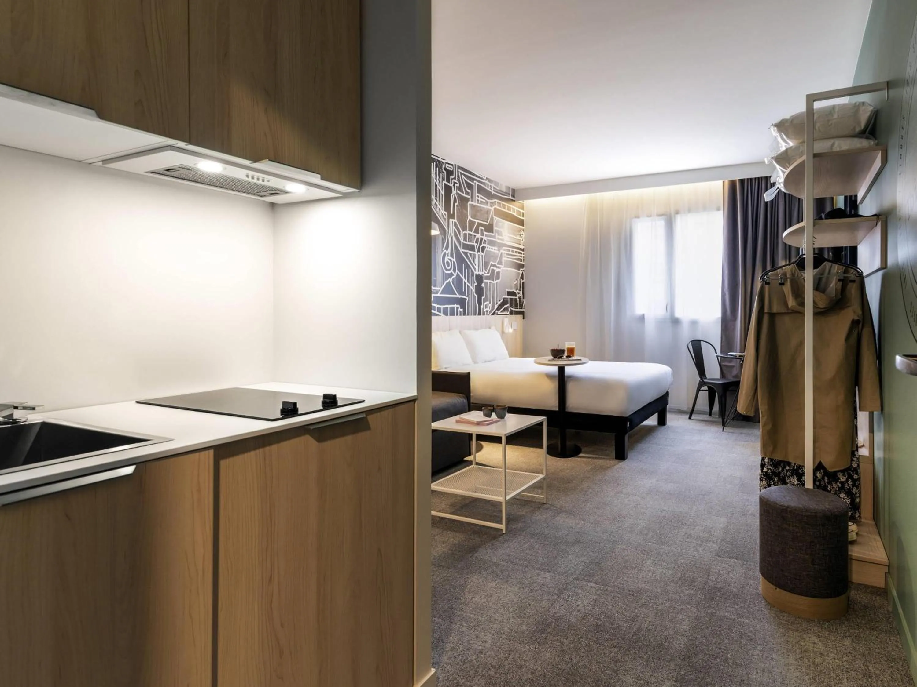 Bedroom in ibis Styles Limoges Centre