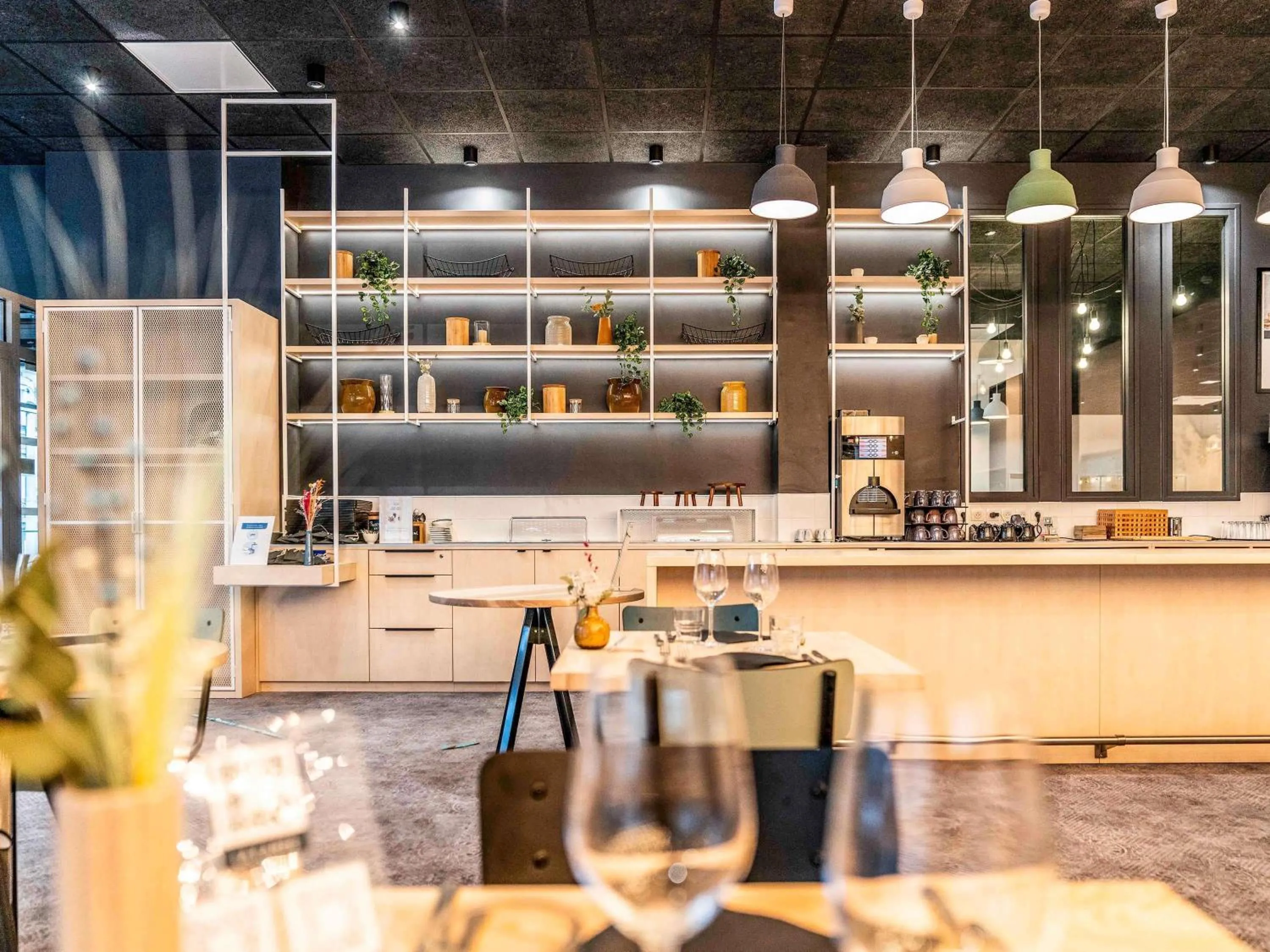 Restaurant/places to eat in ibis Styles Limoges Centre