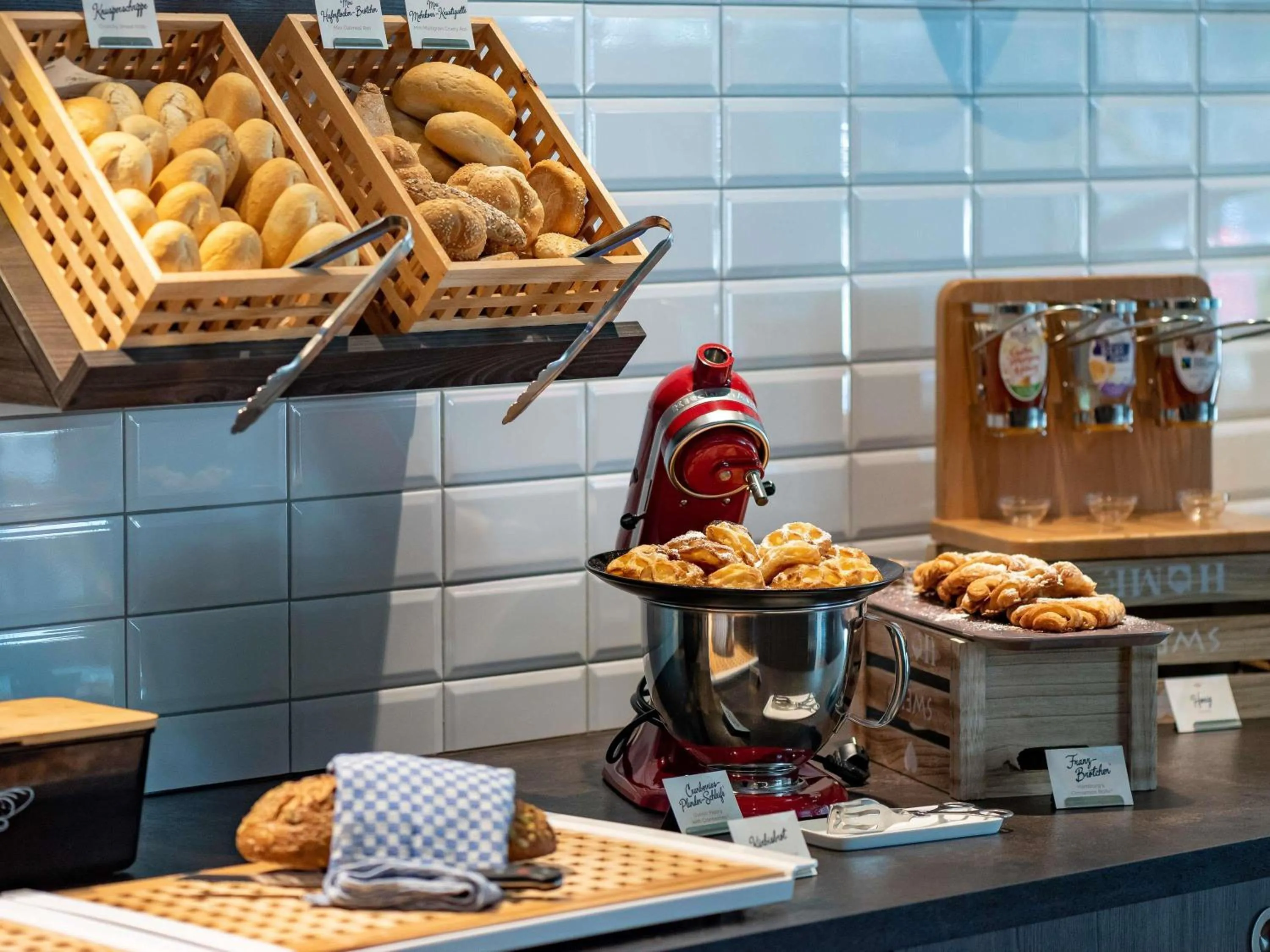 Breakfast in ibis Styles Hamburg Barmbek