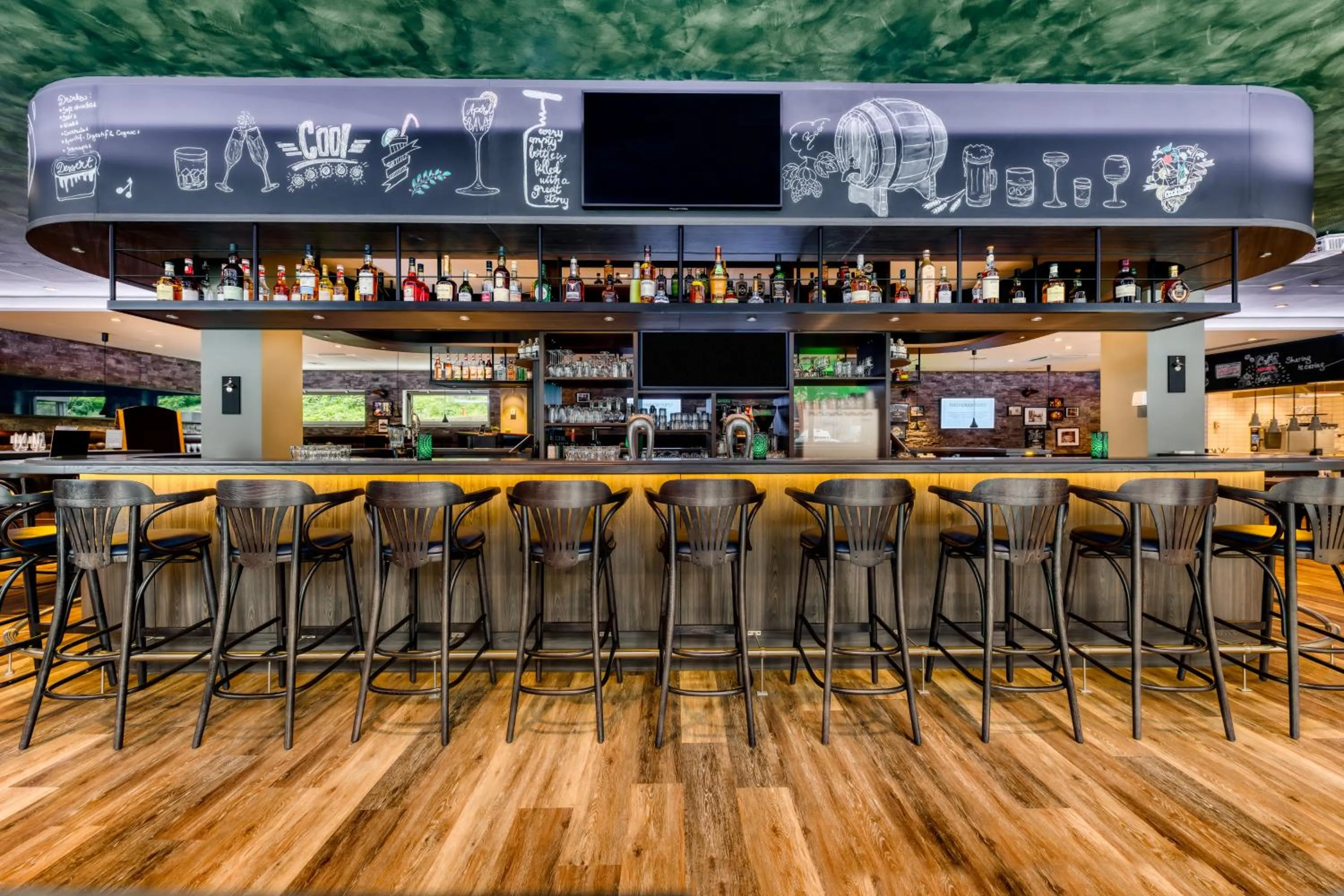 Lounge or bar in ibis Styles Hamburg Barmbek