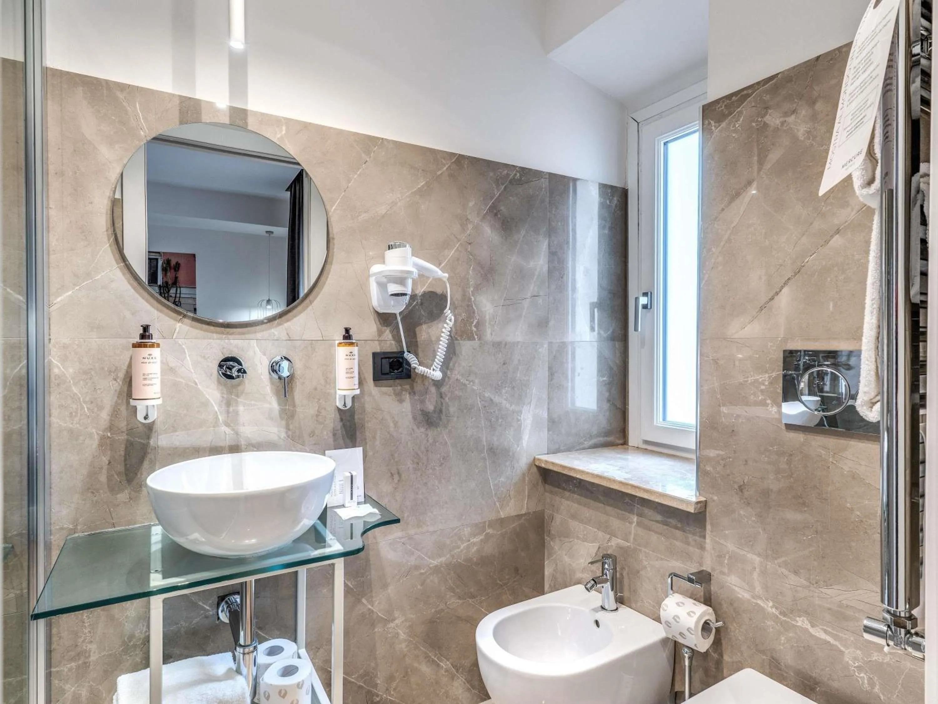 Bedroom in Mercure Roma Centro Termini