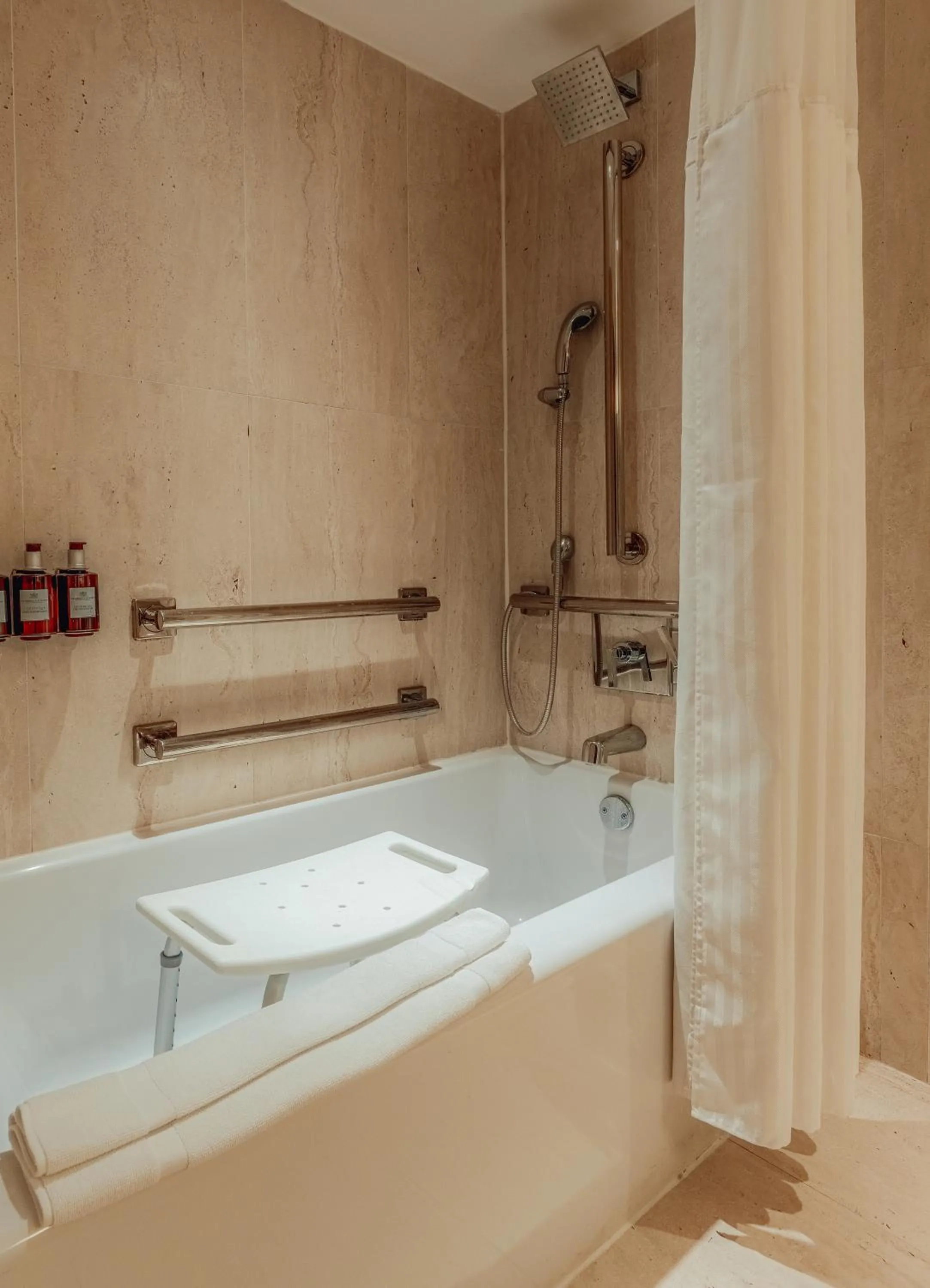 Bathroom in Iberostar Waves Miami Beach