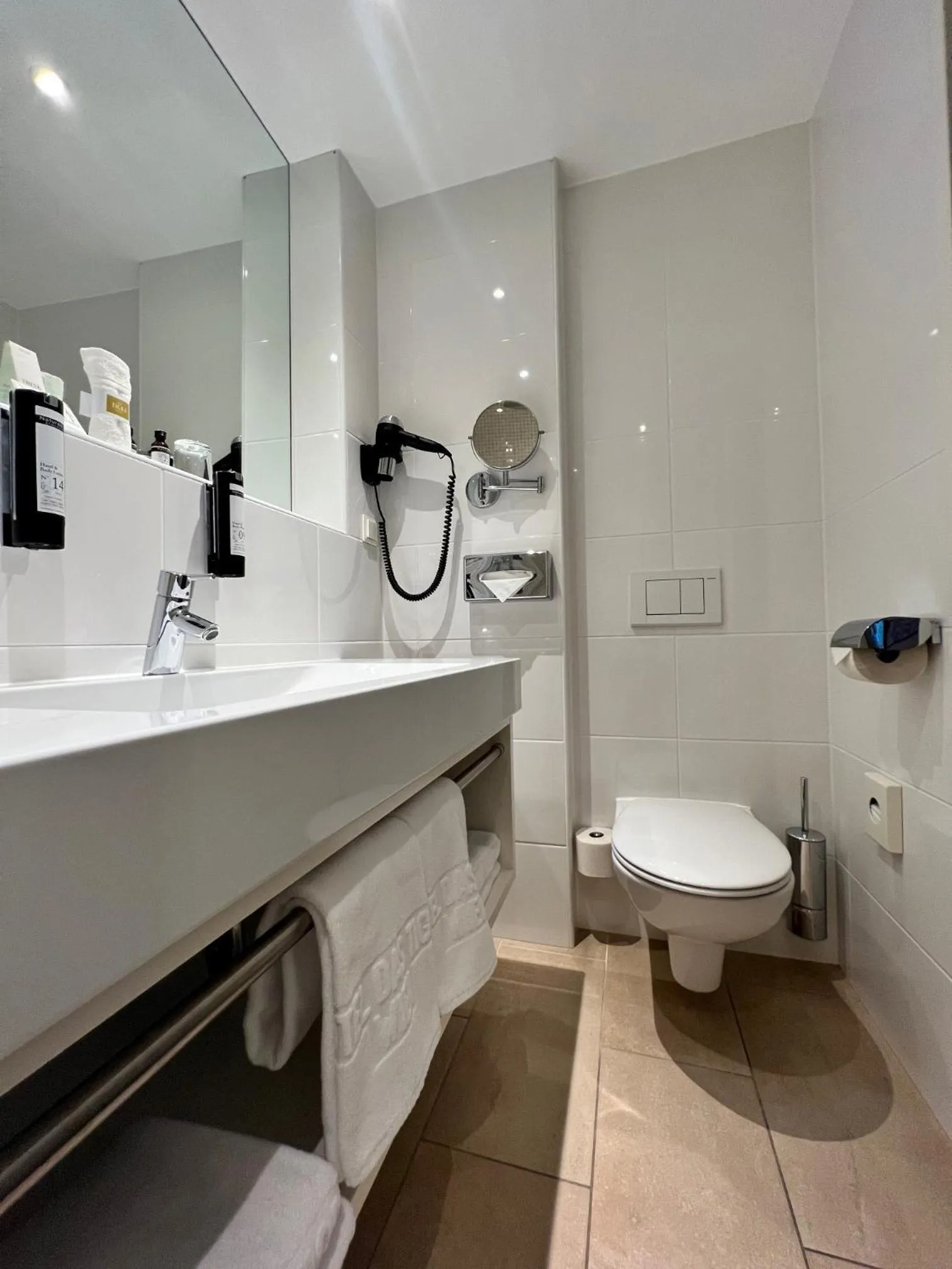 Toilet in Boutique Hotel Das Tigra