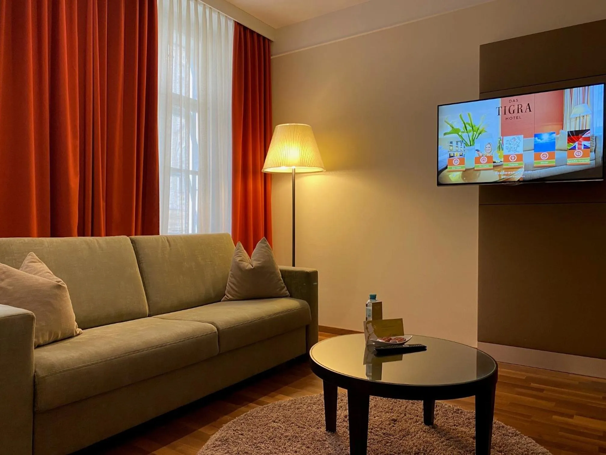 TV and multimedia in Boutique Hotel Das Tigra