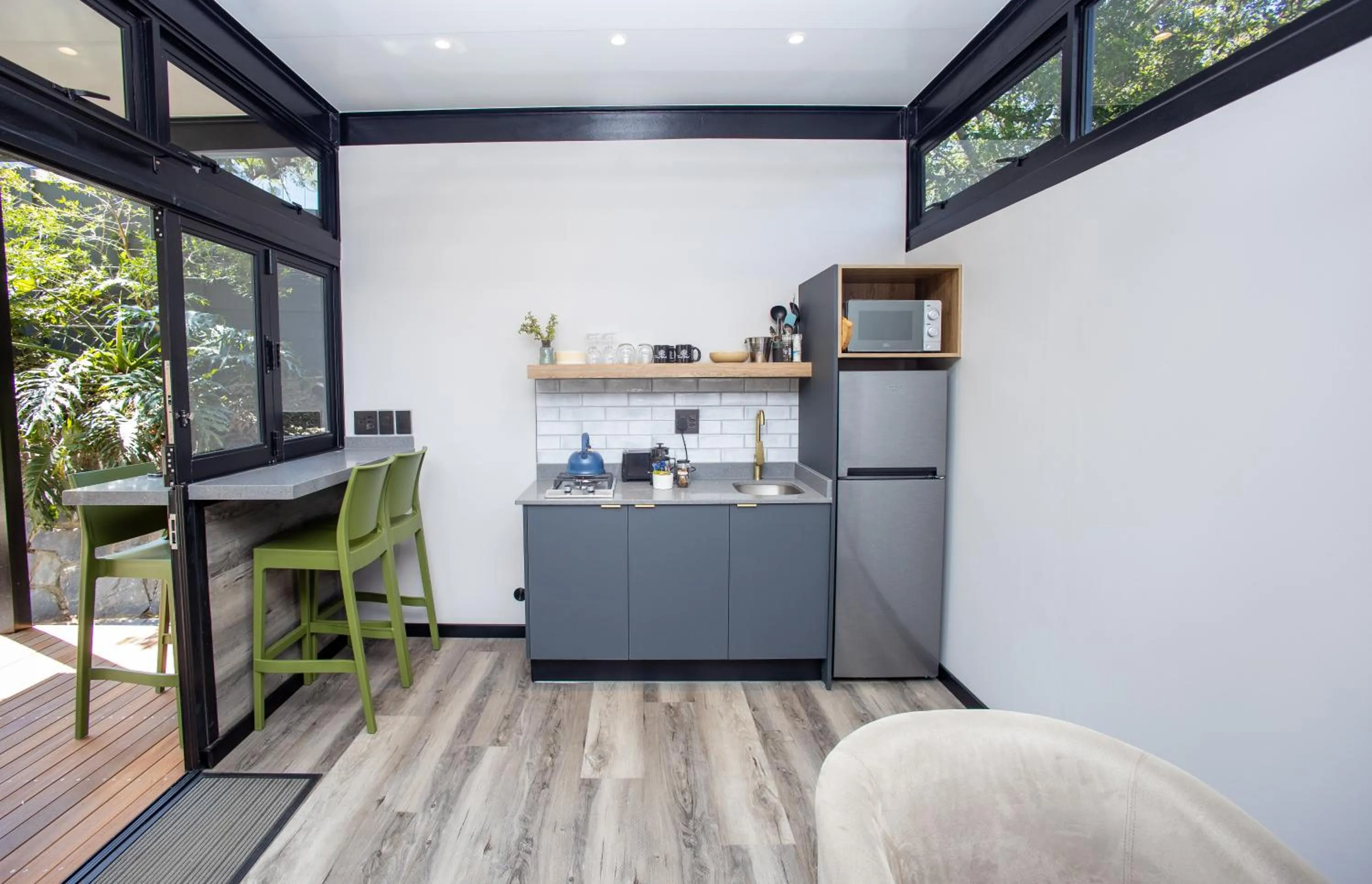 Coral Wood Self Catering Suites and B&B