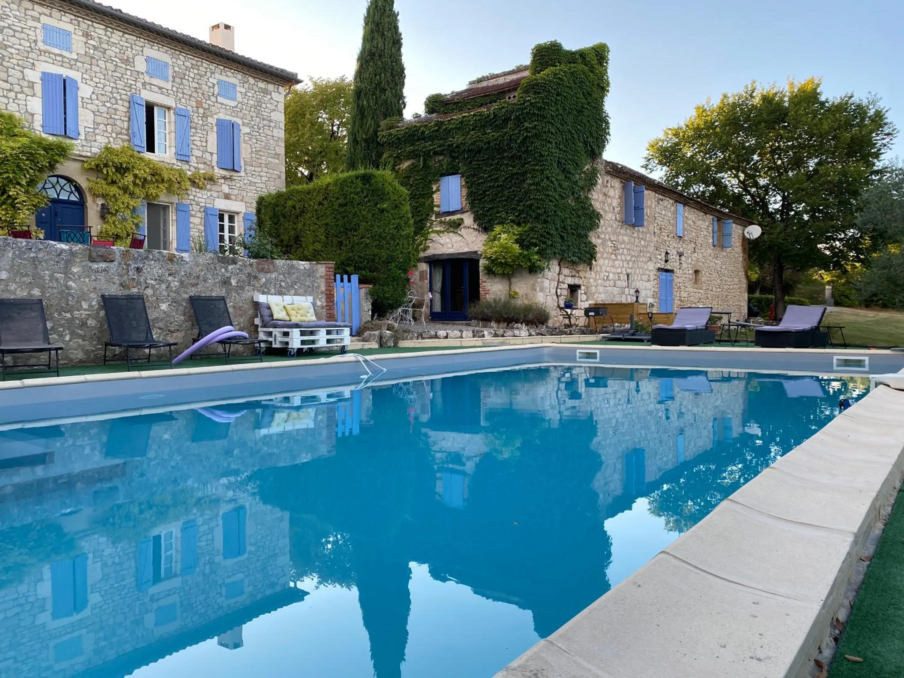 Swimming pool in MAISON BEAUMONT