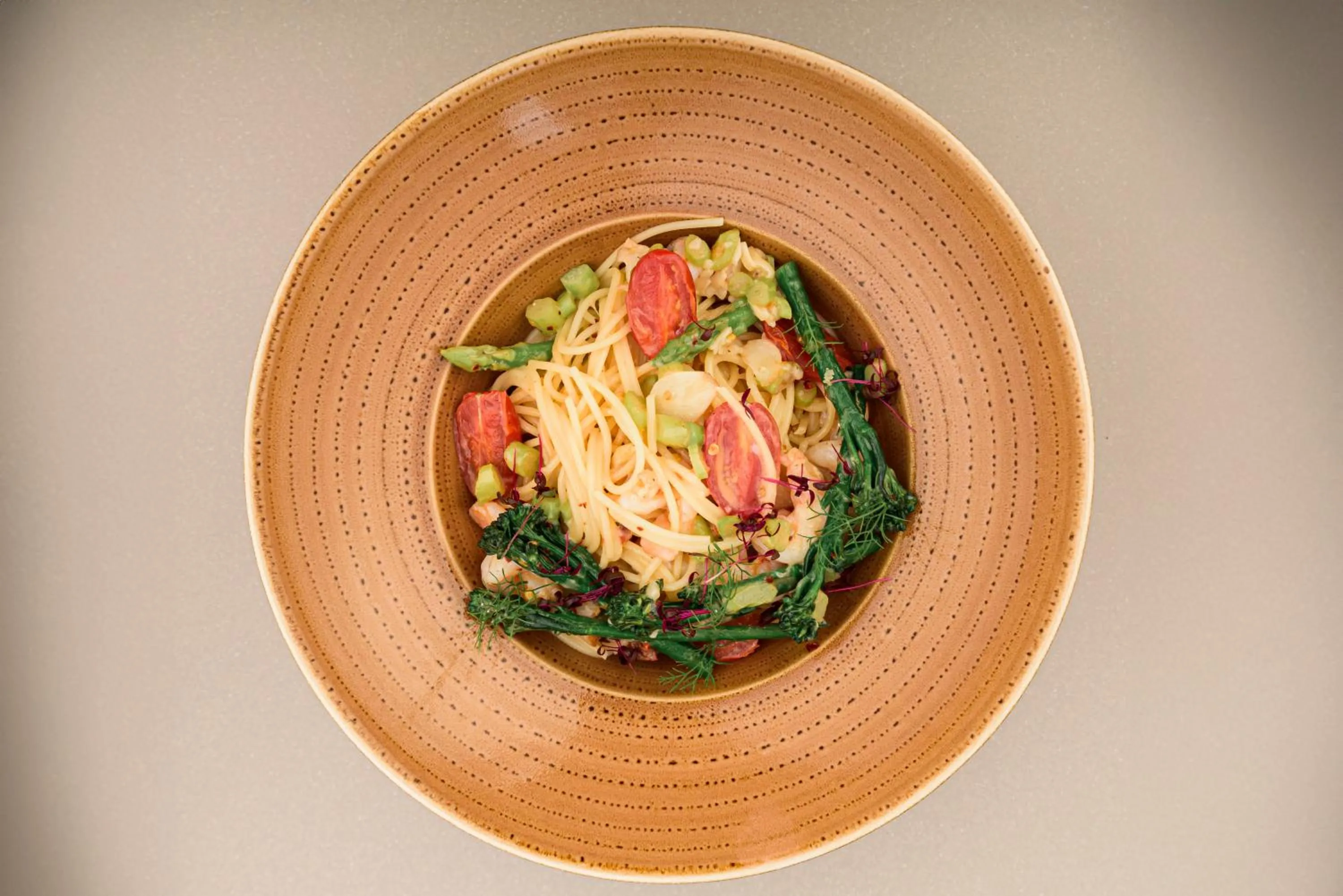 Restaurant/places to eat in Th8 Palm Dubai Beach Resort, Vignette Collection by IHG