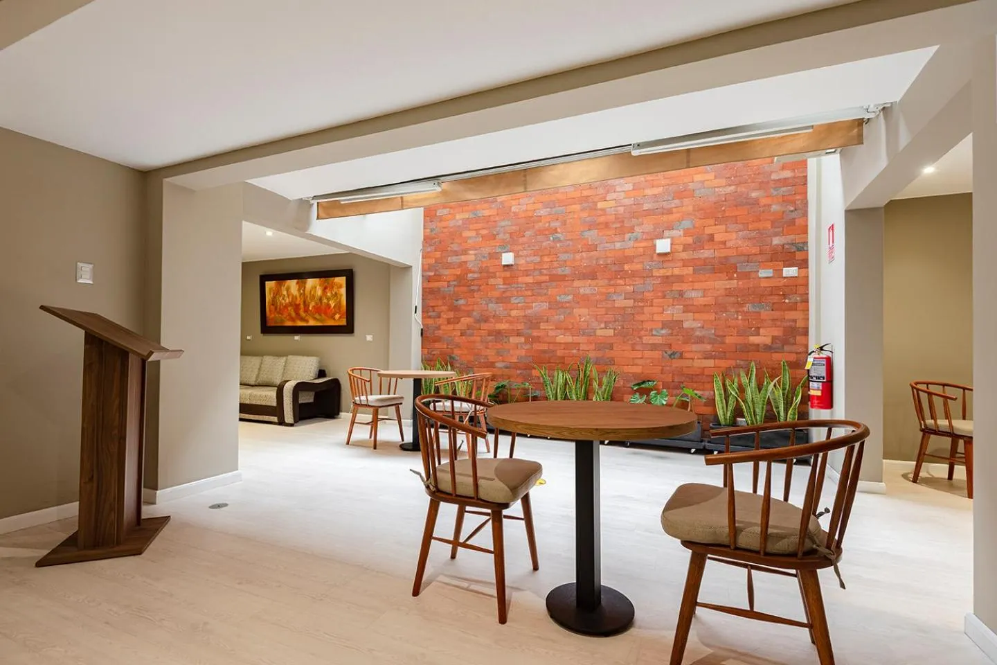 Restaurant/places to eat in Equo Hotel Boutique