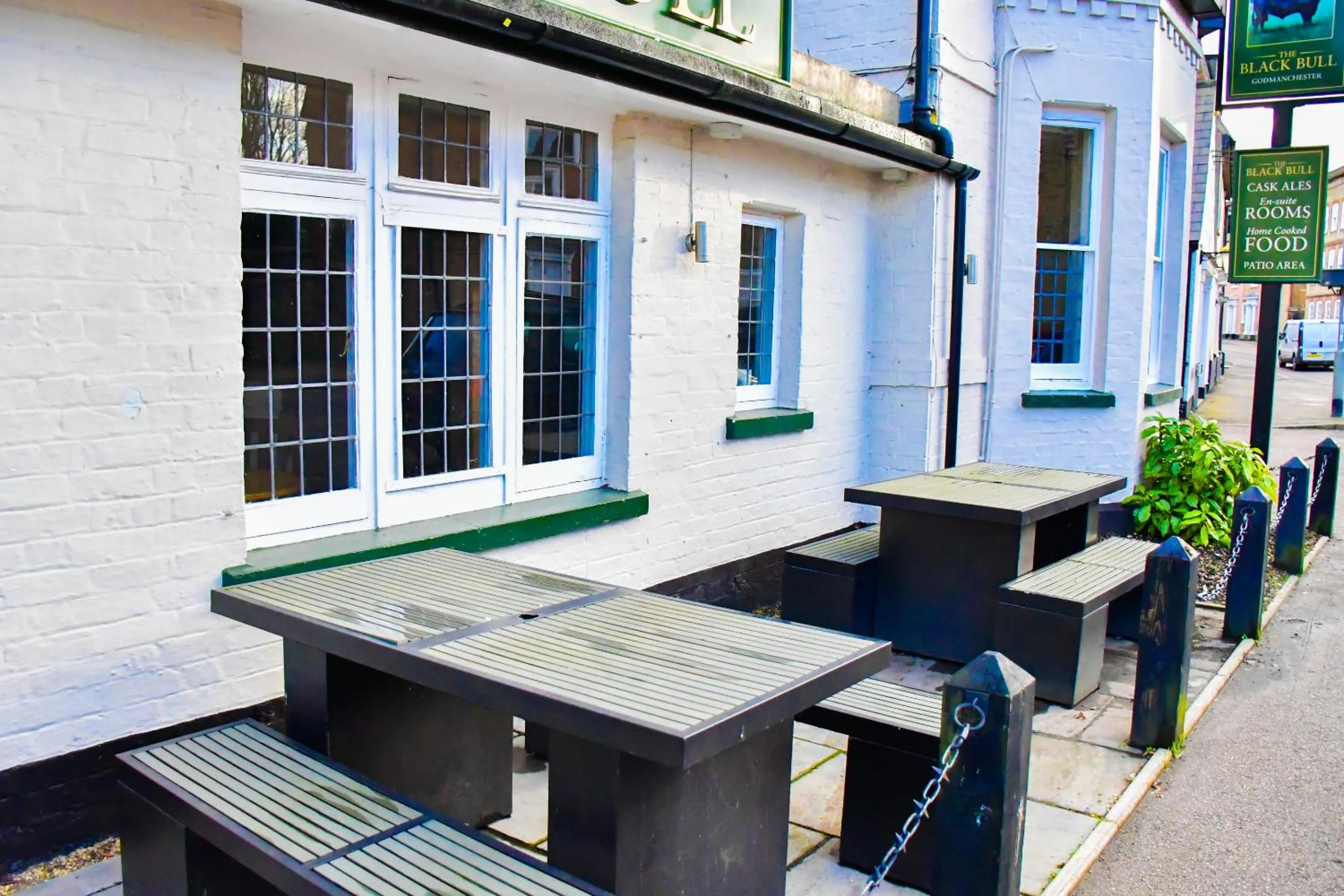 Property building in Black Bull Godmanchester