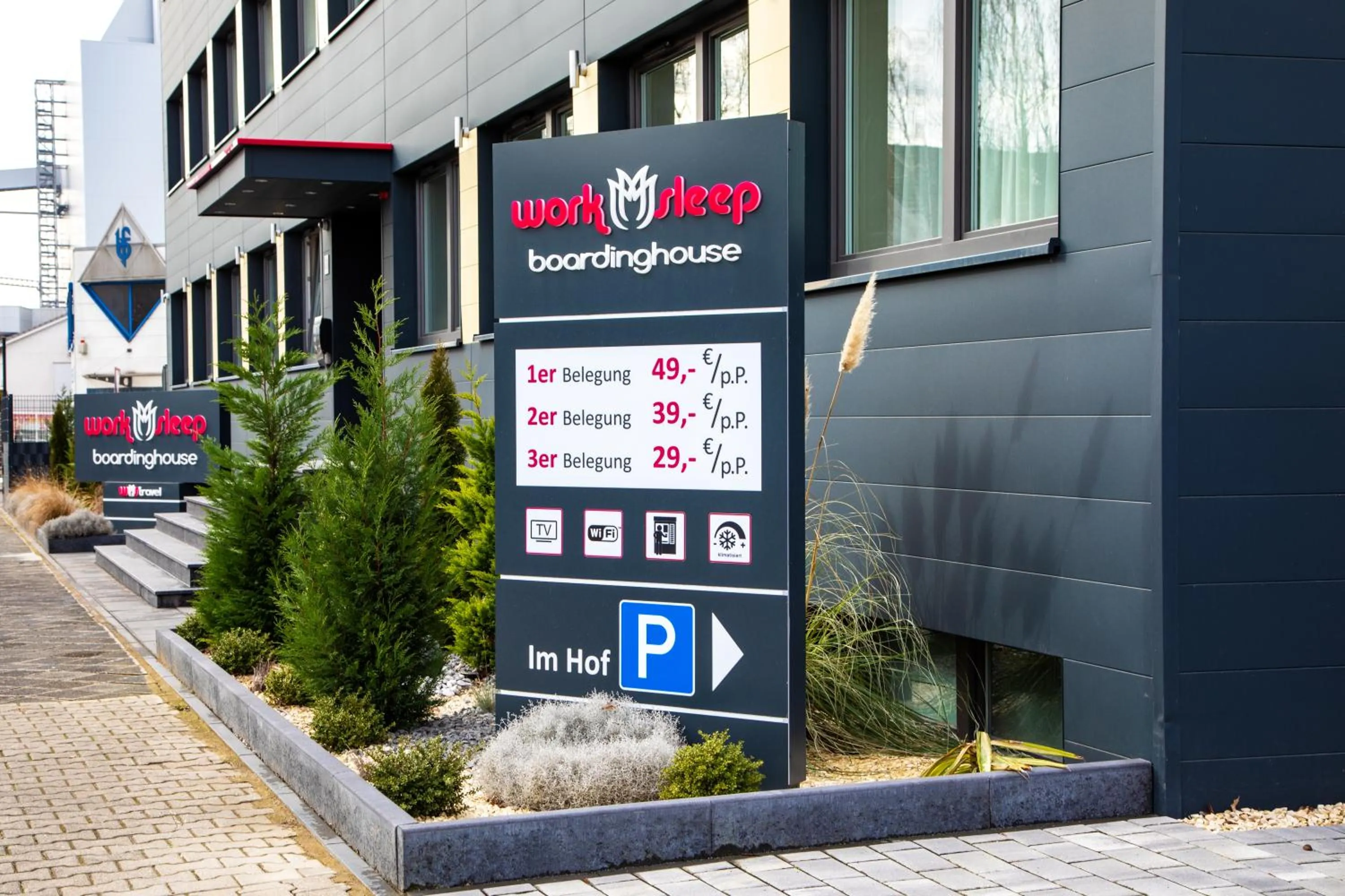 Property building in Work & Sleep Boardinghouse Mannheim