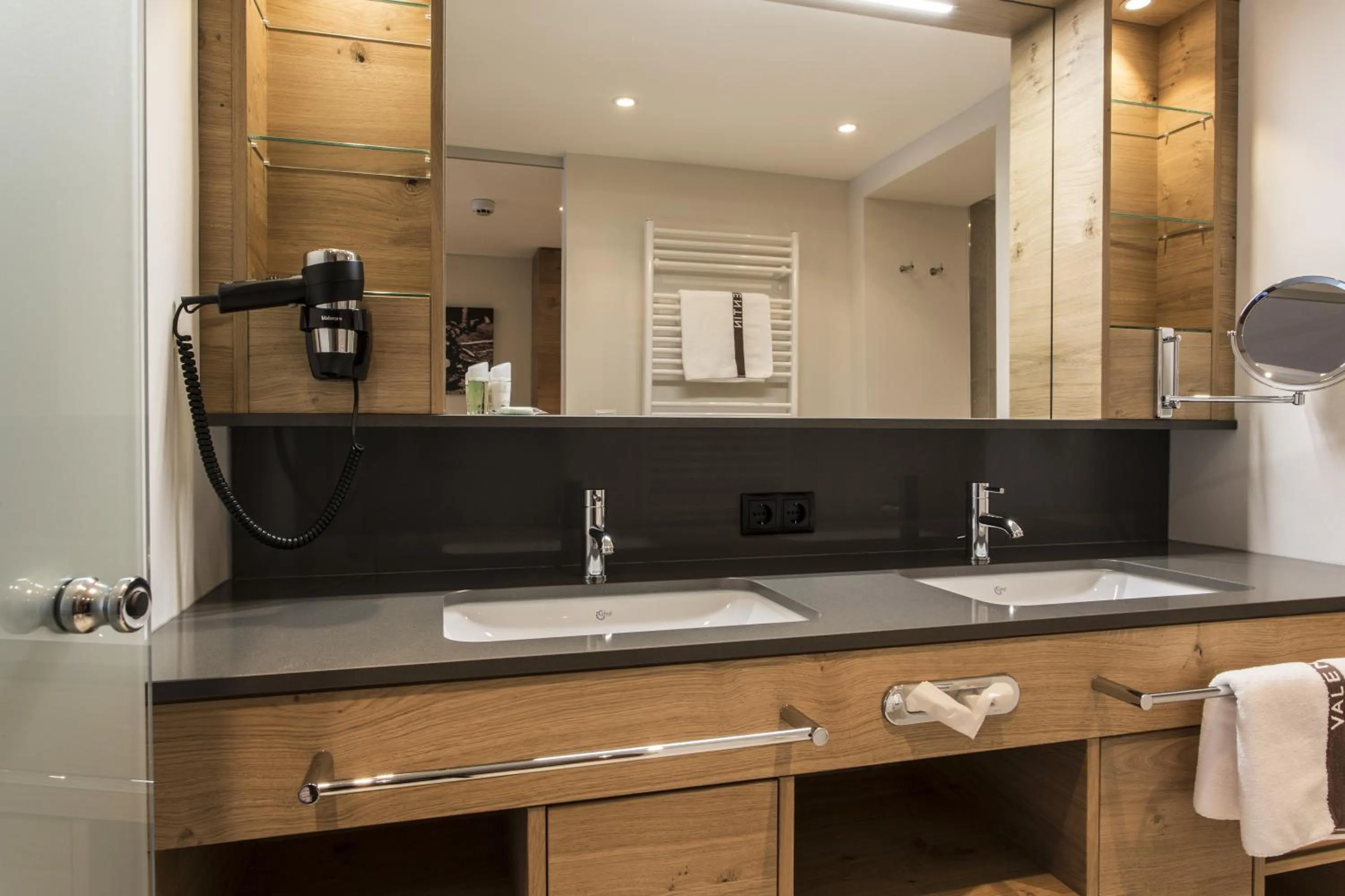 Bathroom in Hotel Valentin