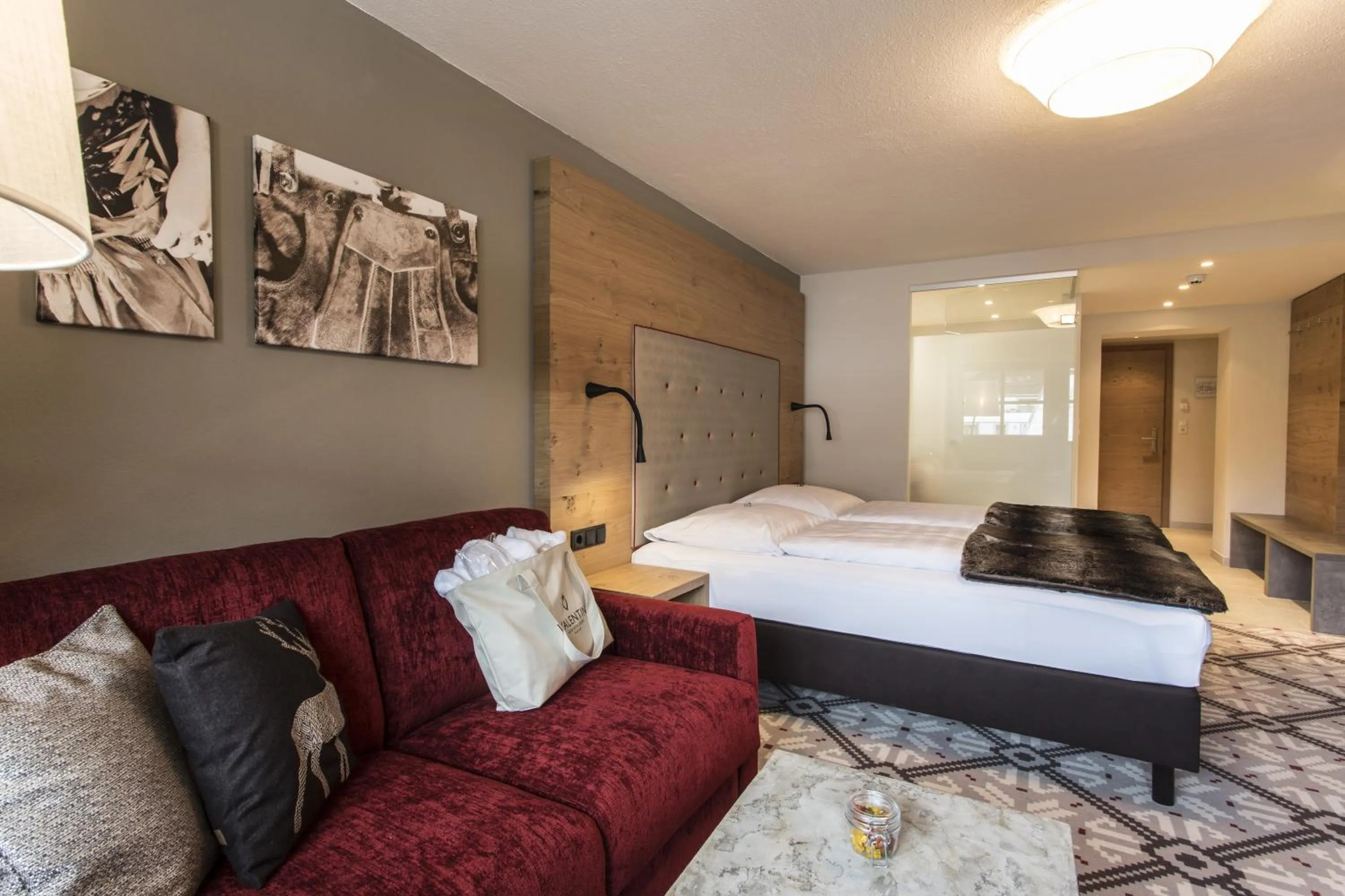 Bedroom, Bed in Hotel Valentin