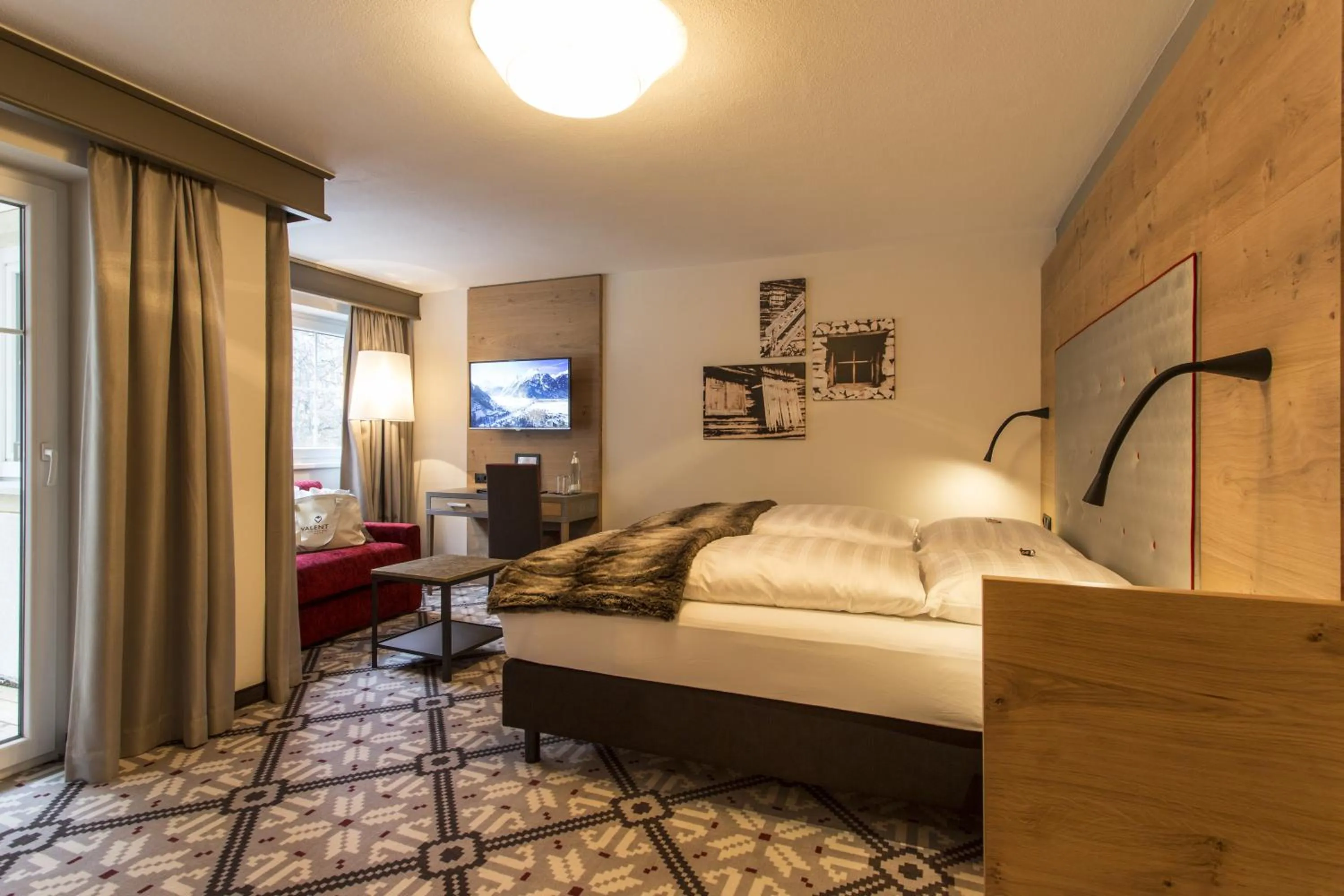 Photo of the whole room, Bed in Hotel Valentin