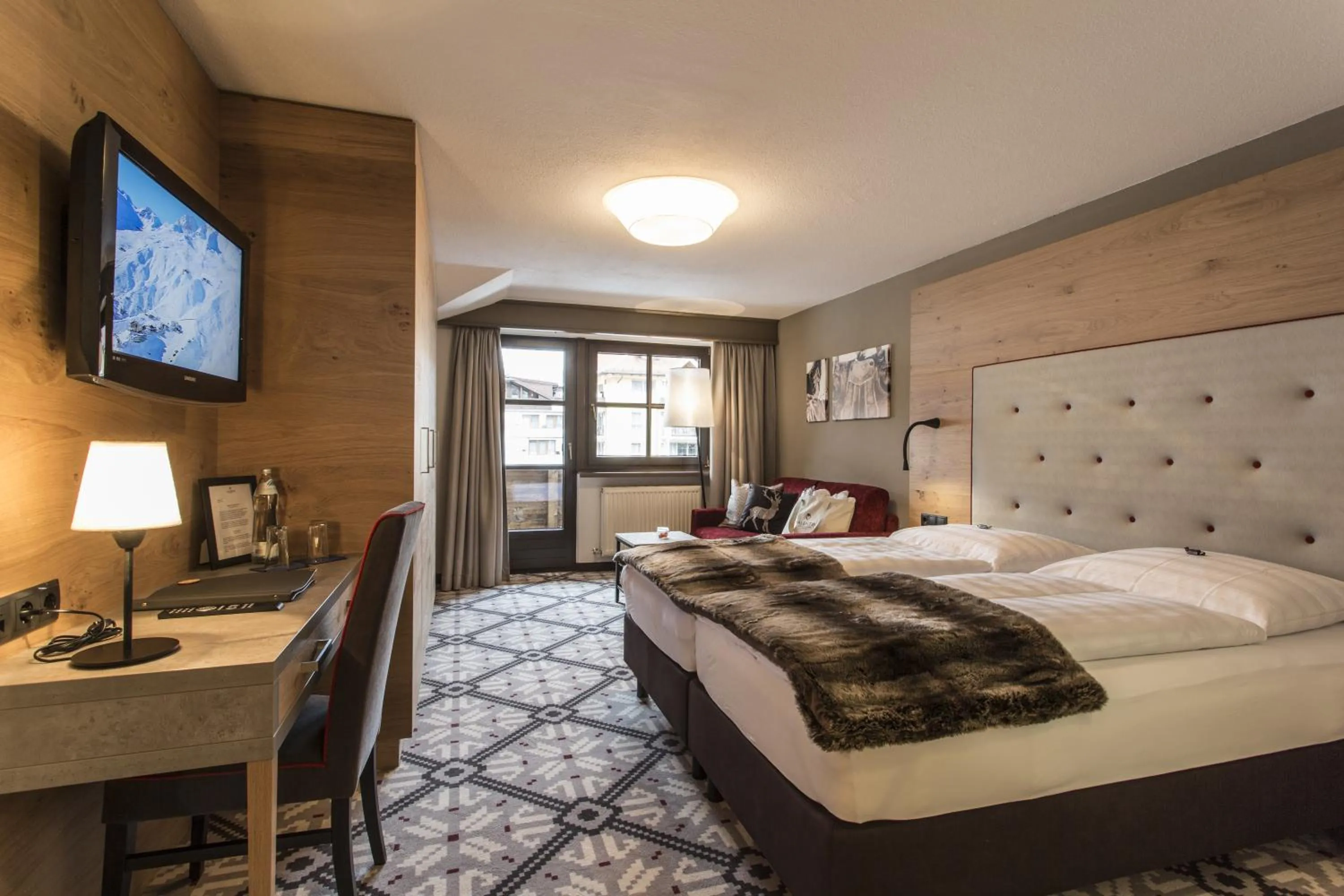 Bedroom, Bed in Hotel Valentin