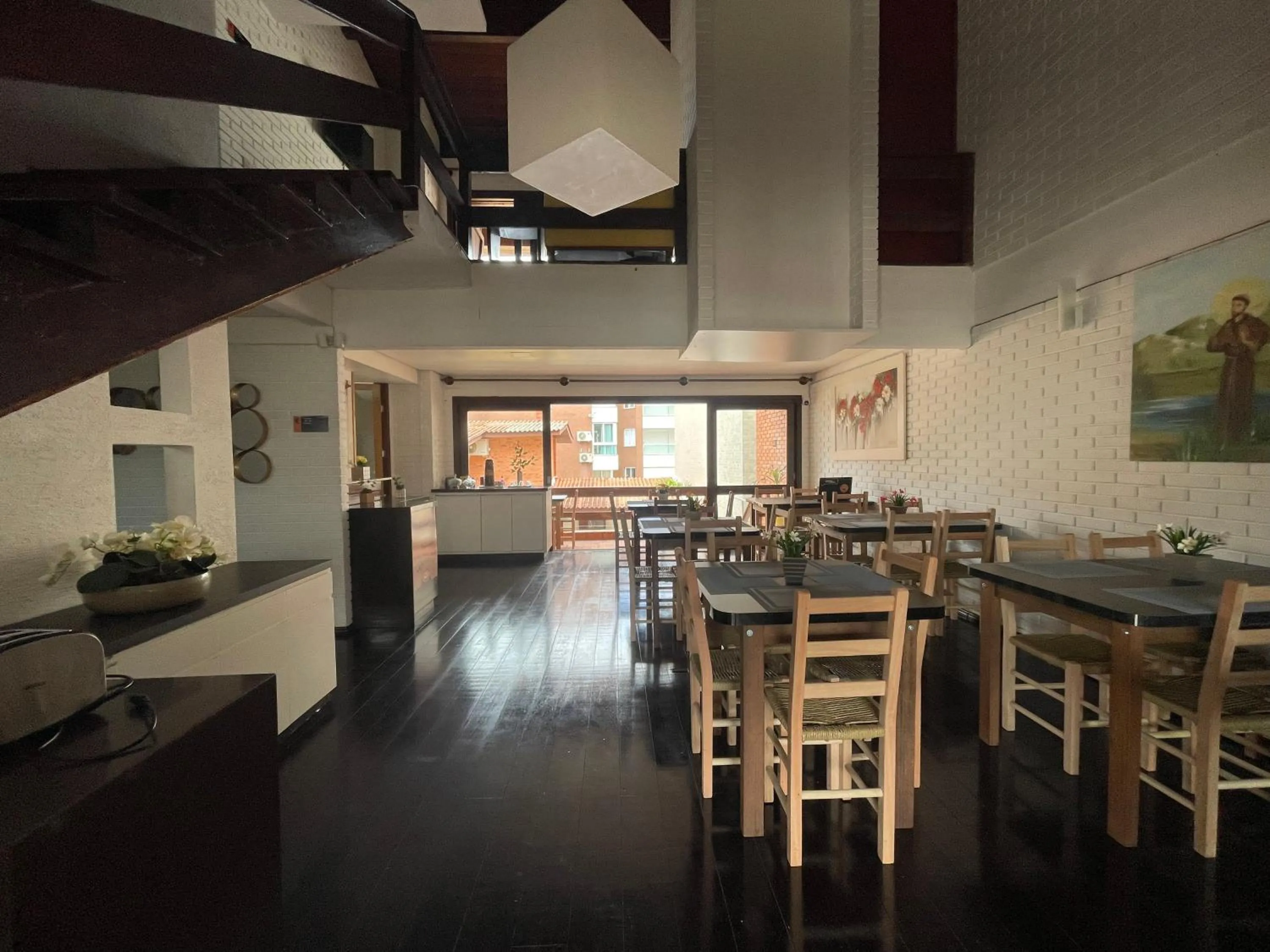 Mare Blu - Pousada Hostel