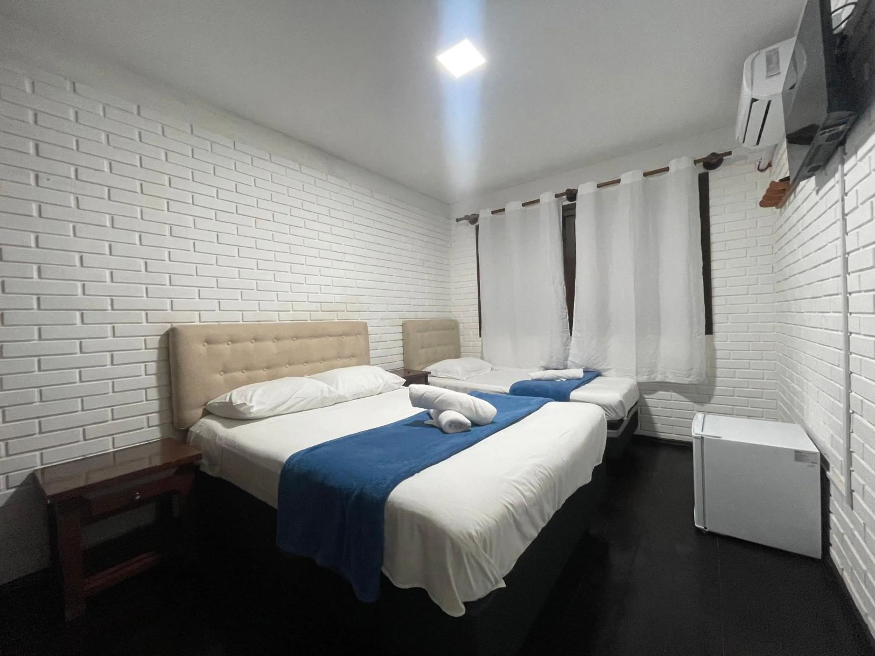 Bed in Mare Blu - Pousada Hostel