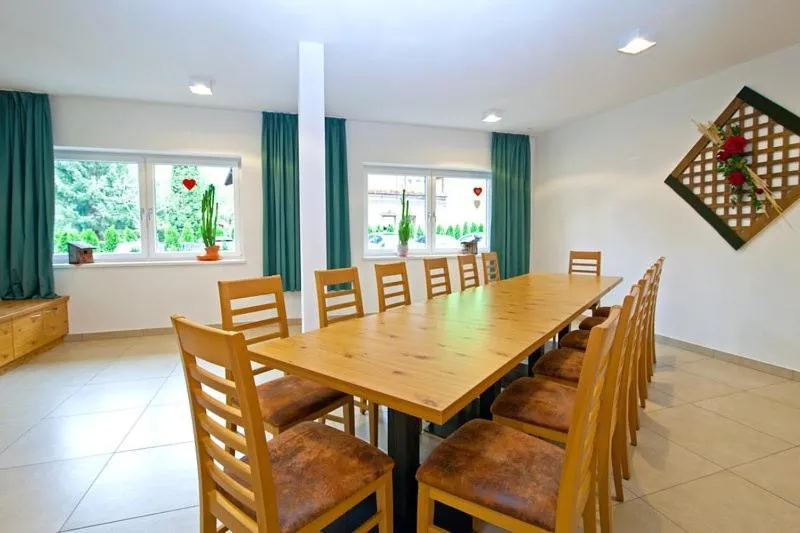 Communal lounge/ TV room in Hotel Stegerhaus