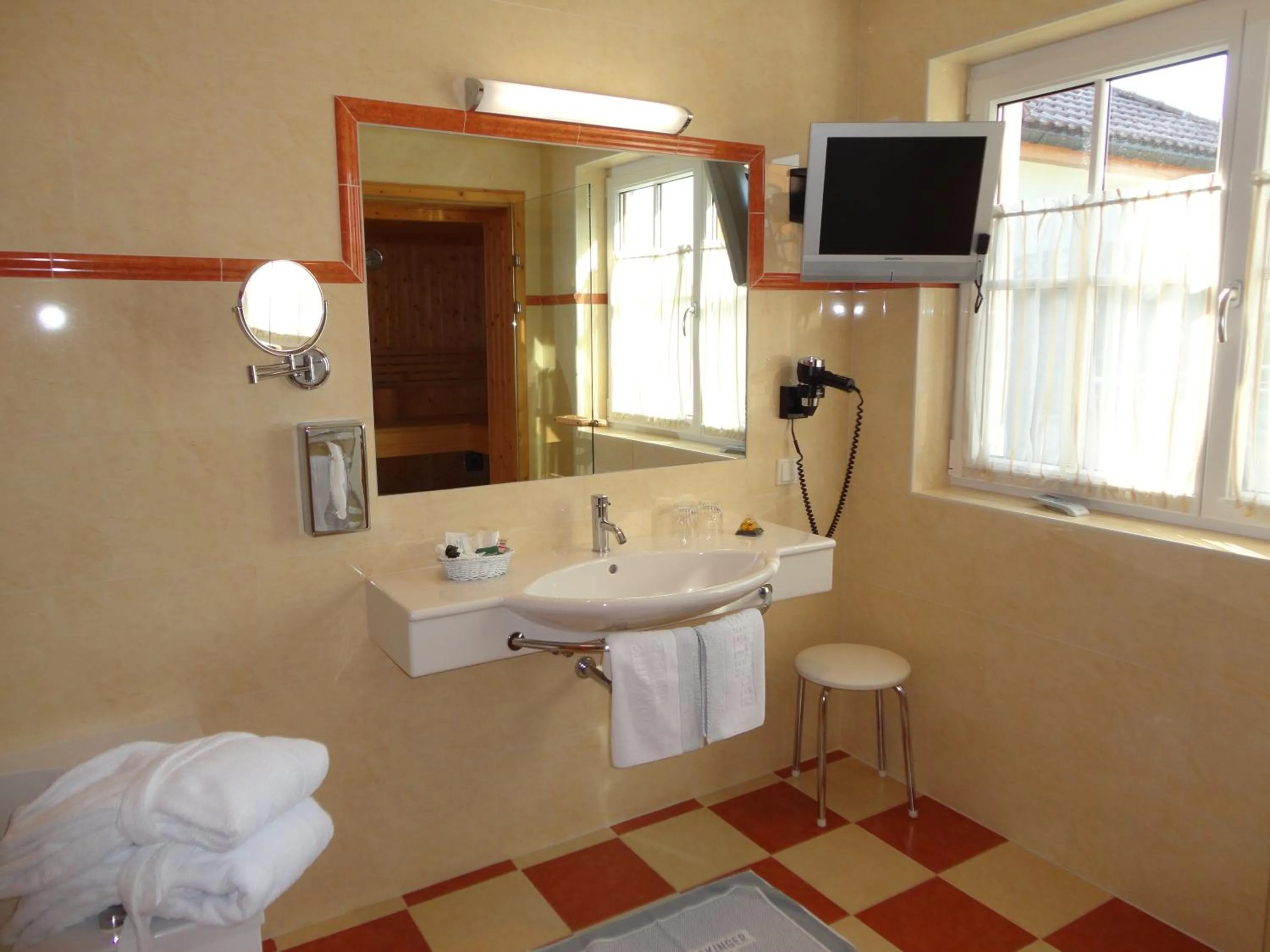 Bathroom in Business-Hotel Stockinger