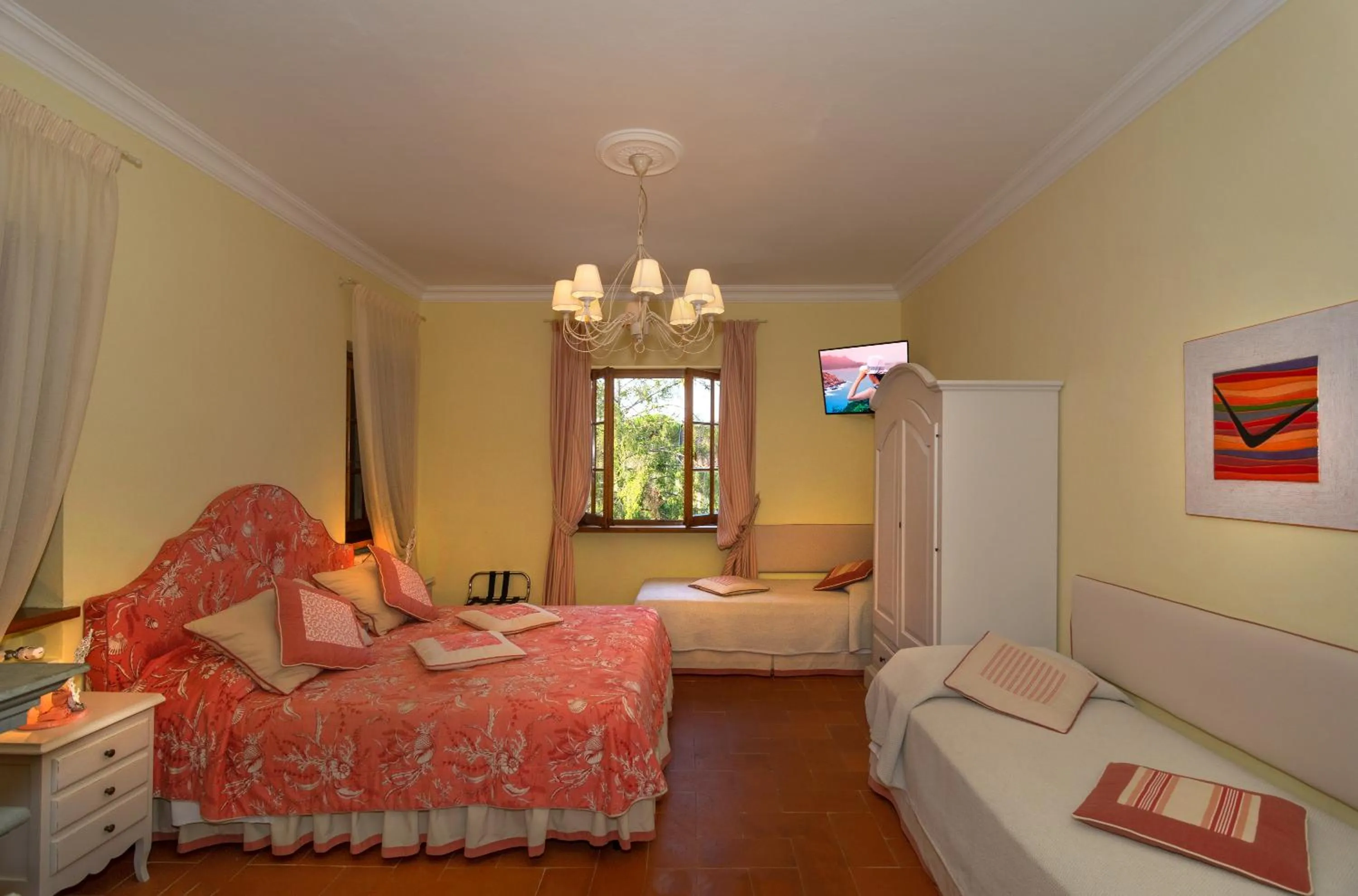 Photo of the whole room, Bed in Villa Il Fortino