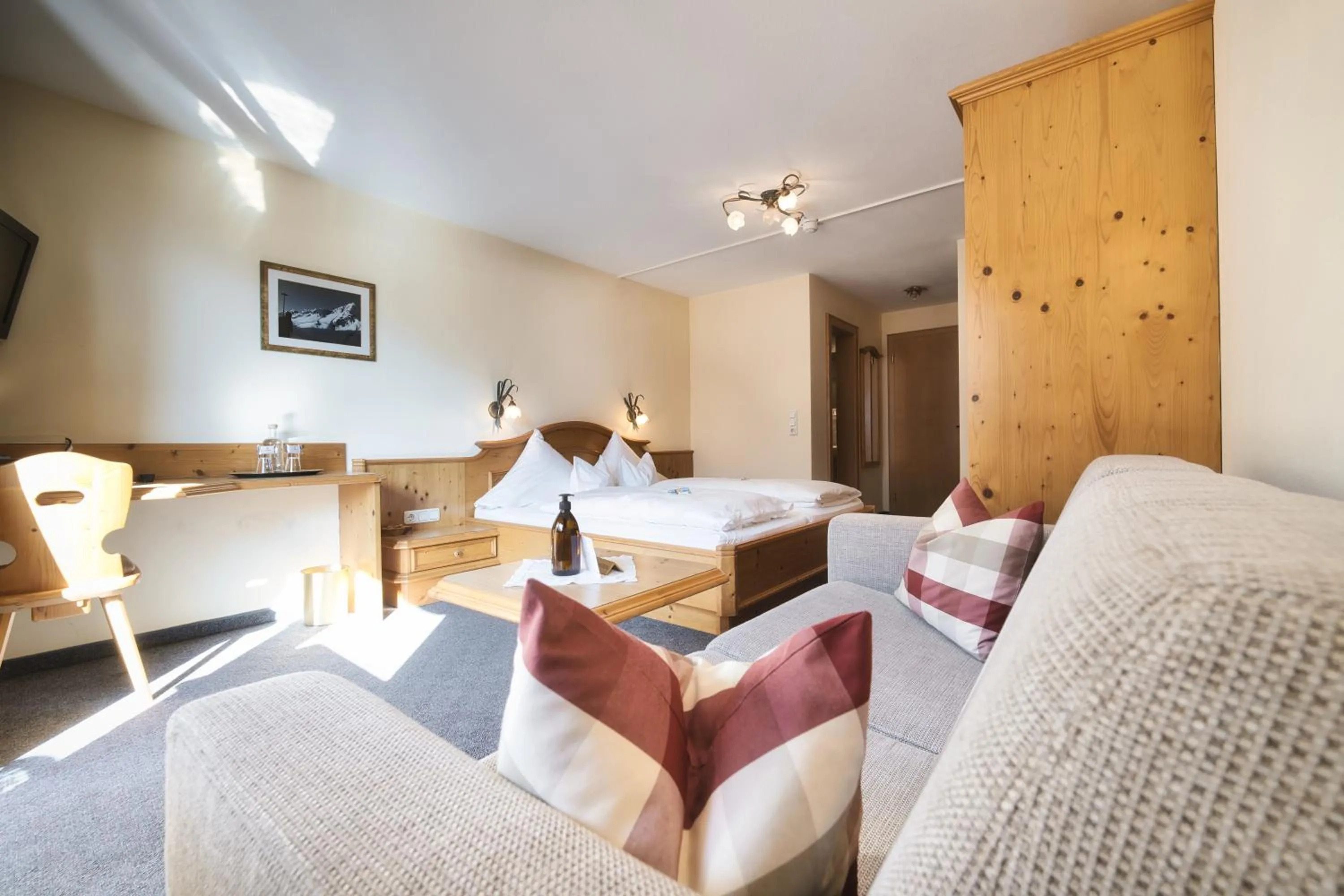 Bedroom in Hotel Die Arlbergerin - Design & Tiroler Gemütlichkeit