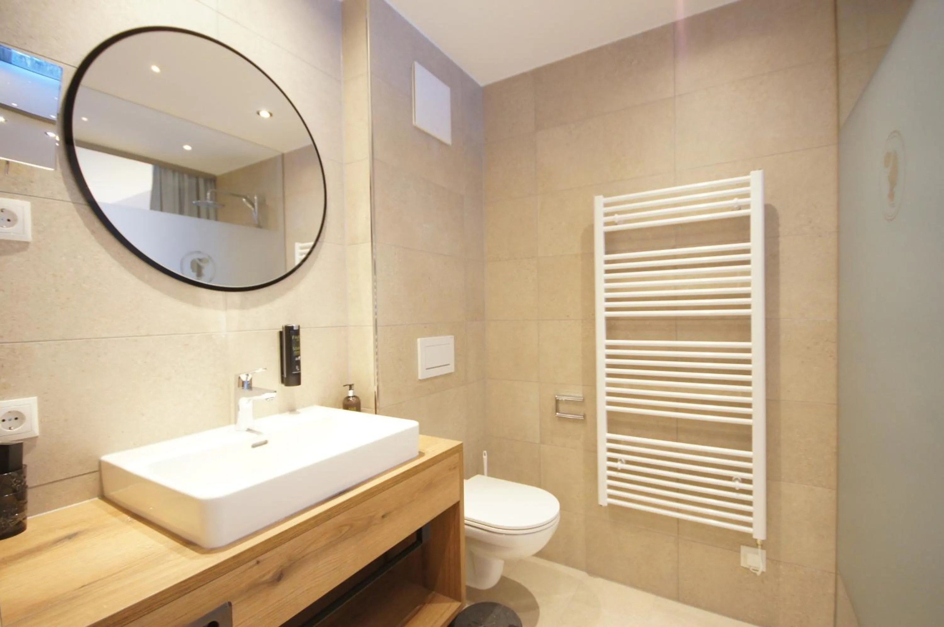 Bathroom in Hotel Die Arlbergerin - Design & Tiroler Gemütlichkeit