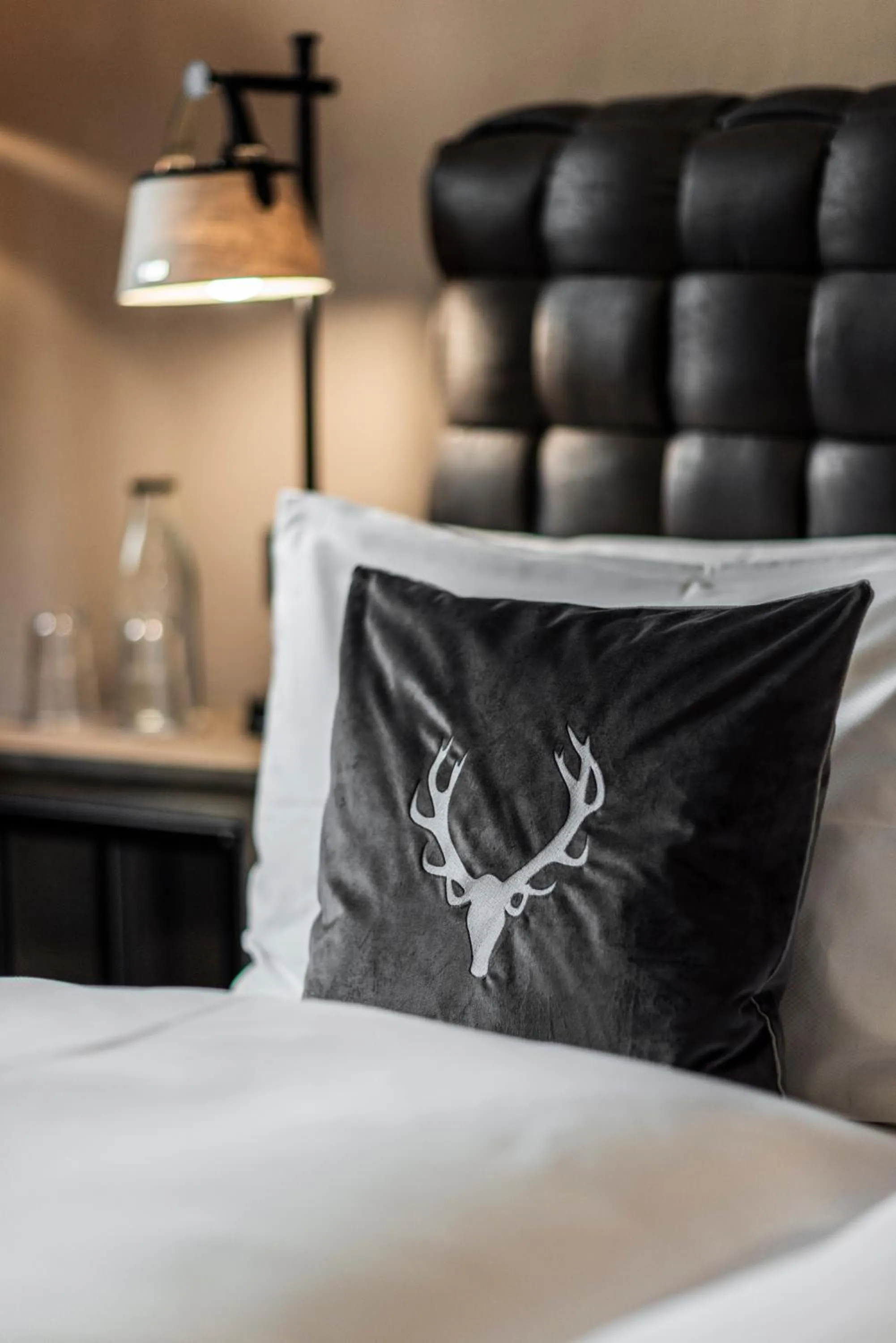 Bed in Boutiquehotel Weisses Rössl