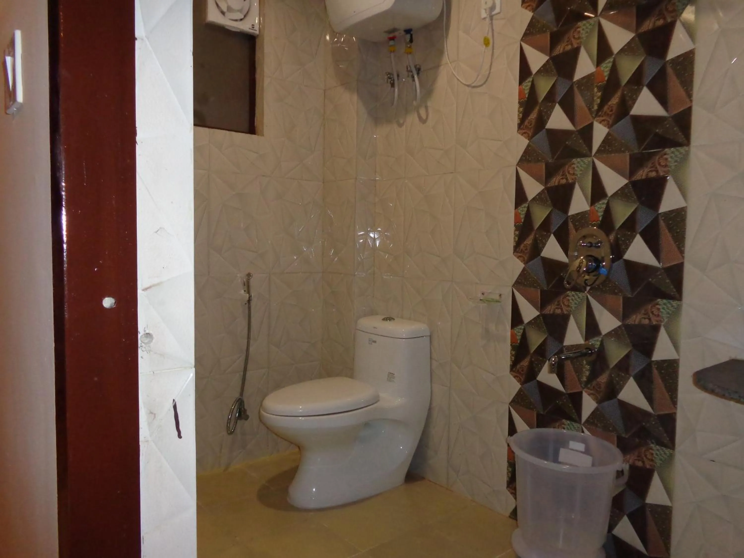 Bathroom in Rukmani Inn