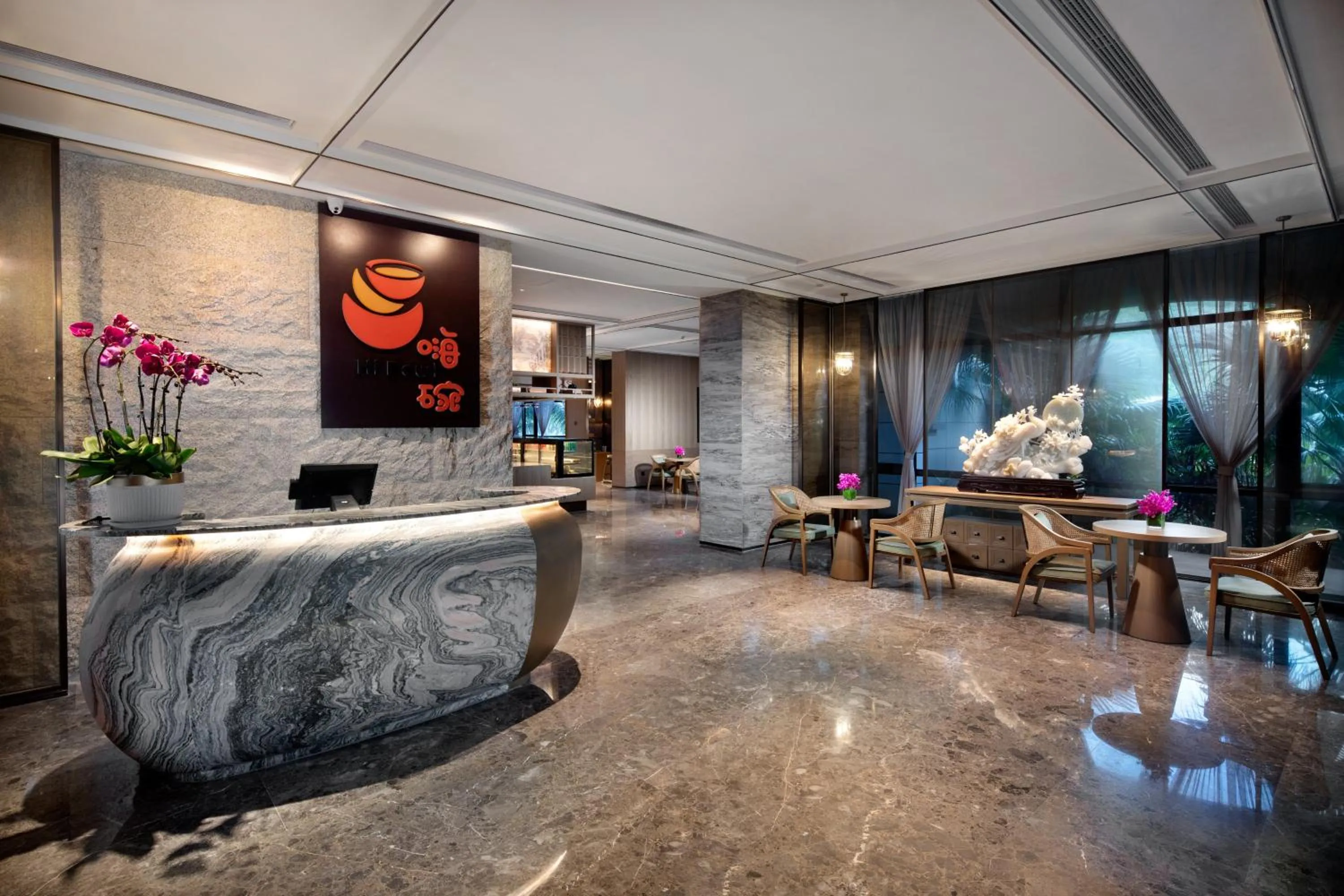 Restaurant/places to eat in Holiday Inn & Suites Sanya Yalong Bay