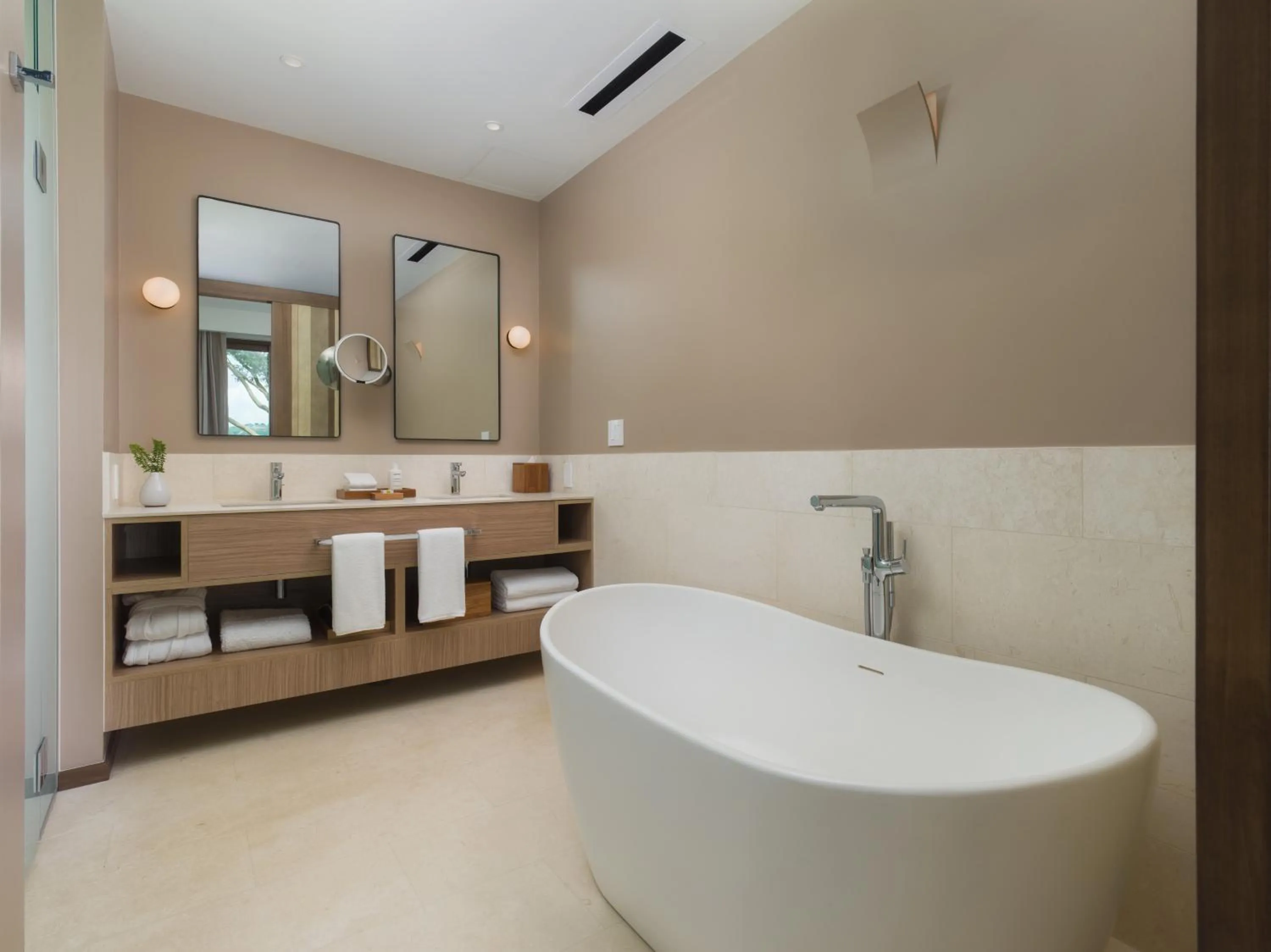 Bathroom in Andaz Peninsula Papagayo Resort, Costa Rica, by Hyatt