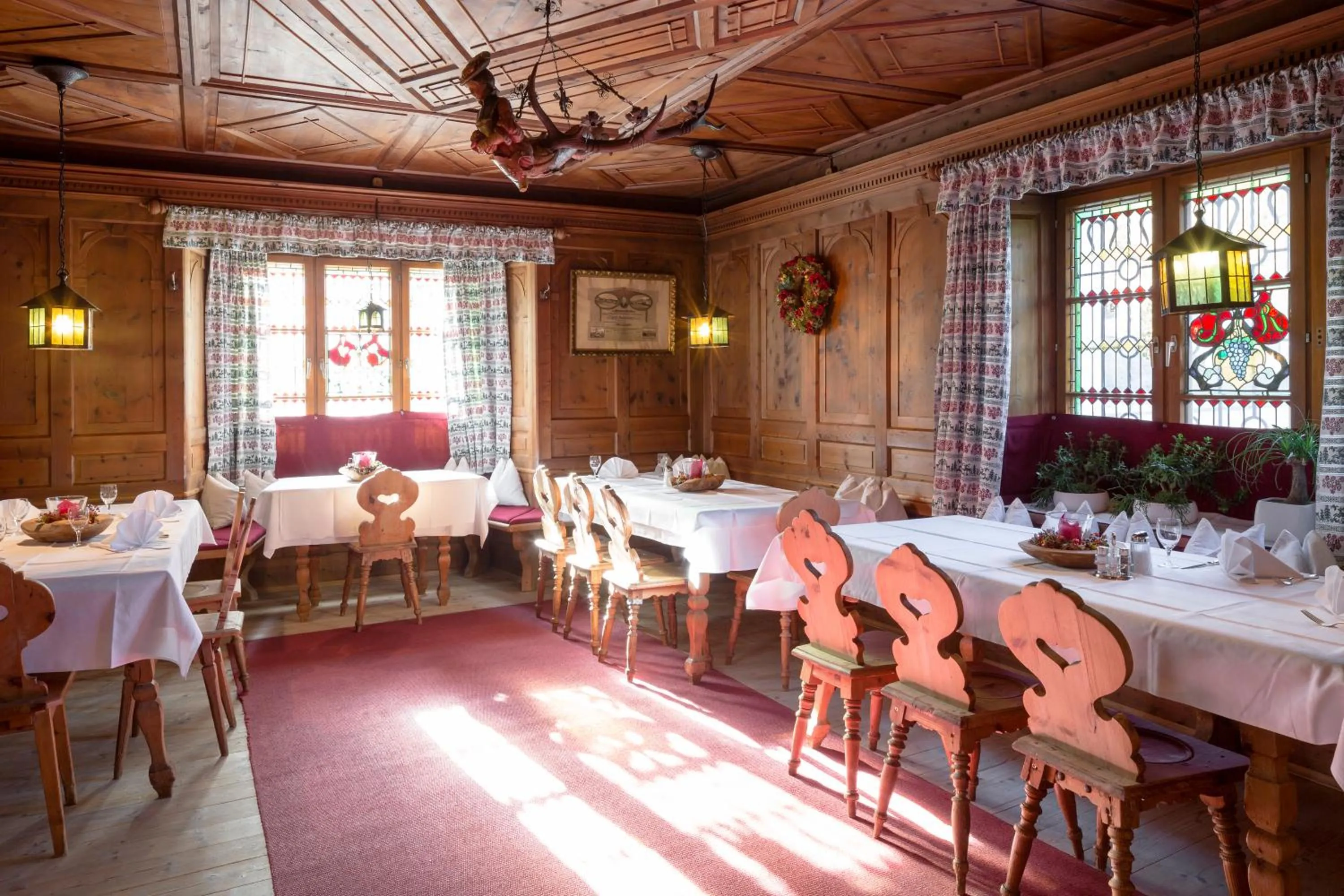 Restaurant/places to eat in Isserwirt