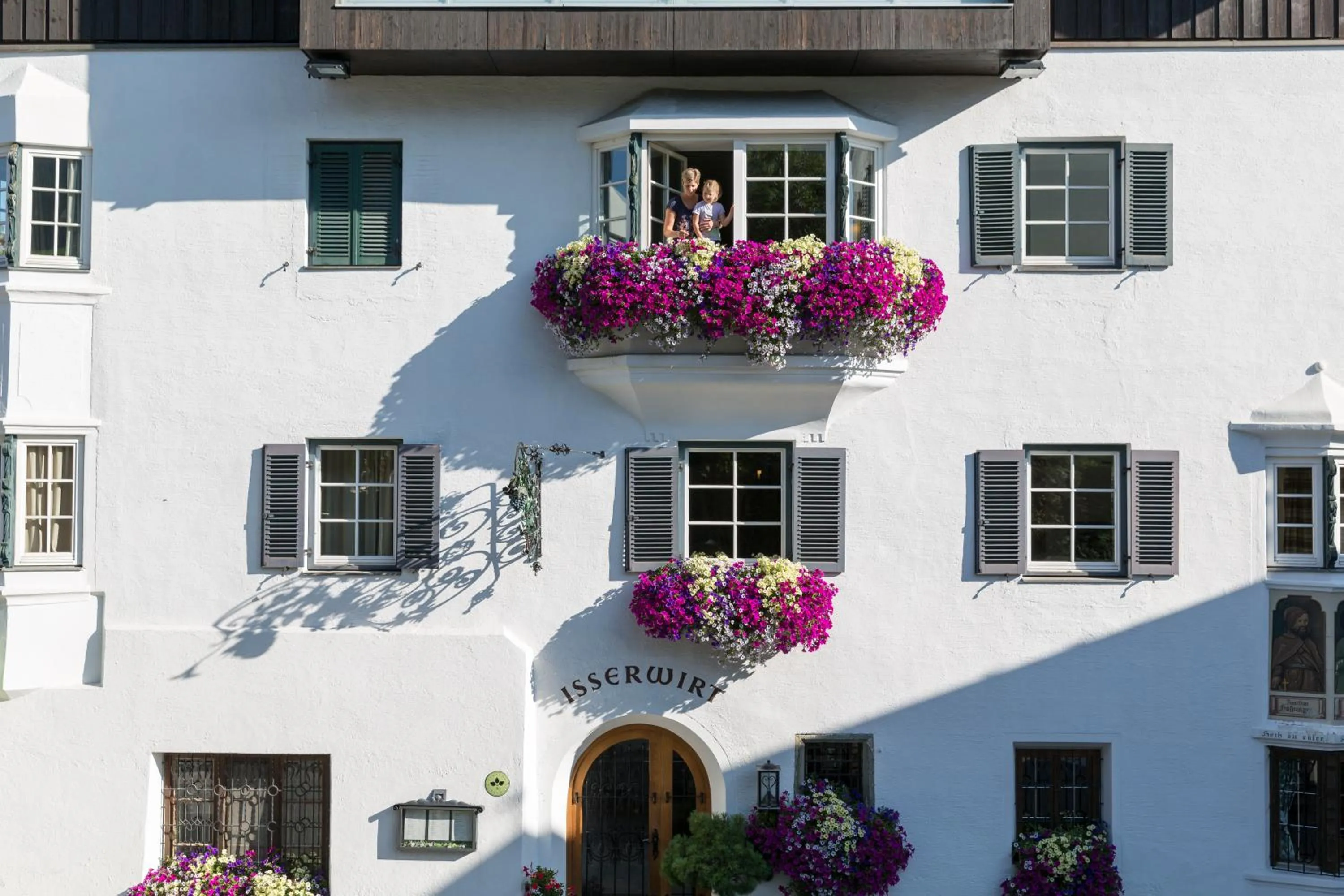 Property building in Isserwirt