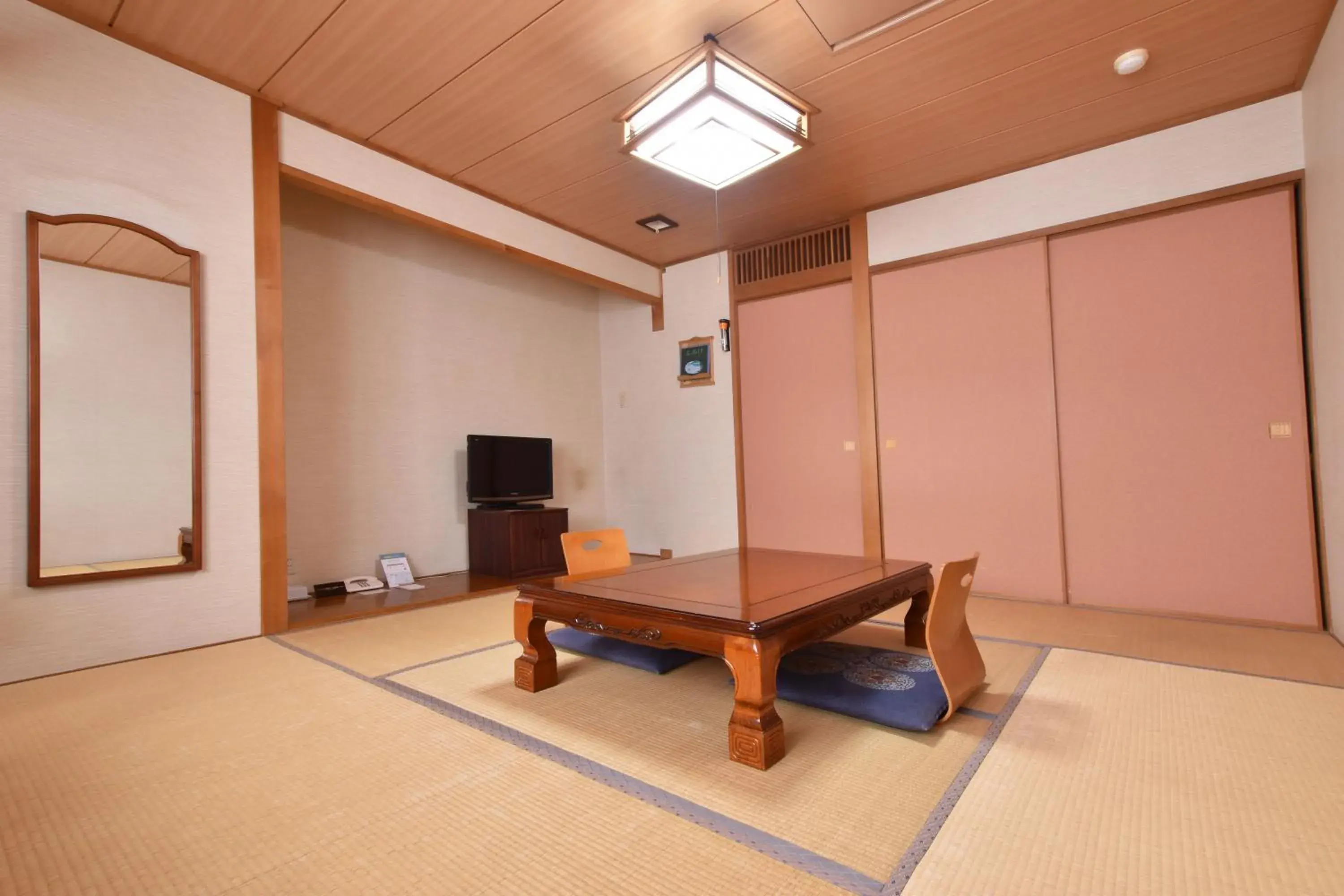 Japanese-Style Room - single occupancy - Non-Smoking in Takinoue Hotel Keikoku Japanese-Style Room - single occupancy - Non-Smoking in Takinoue Hotel Keikoku