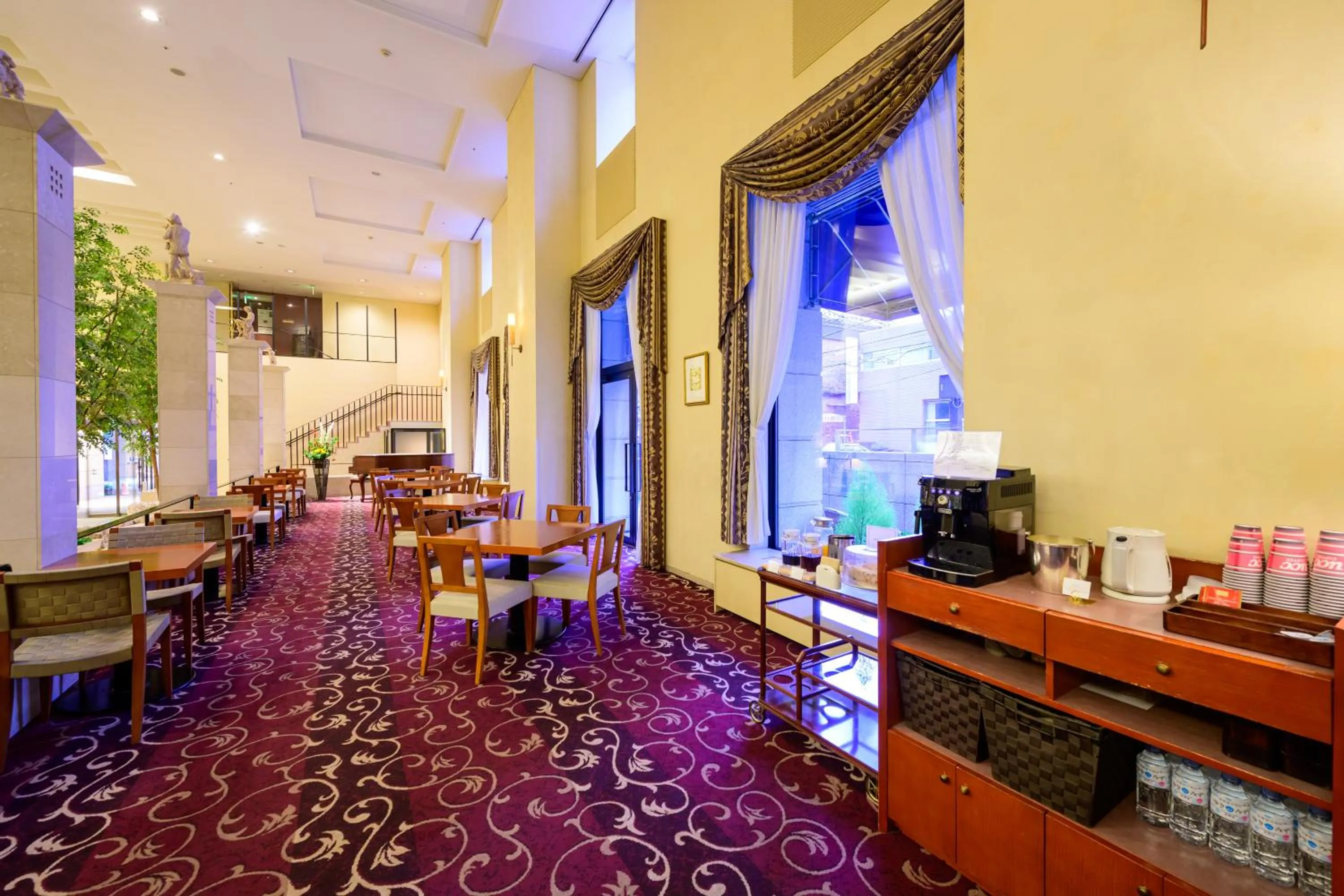 Lounge or bar in Authent Hotel Otaru