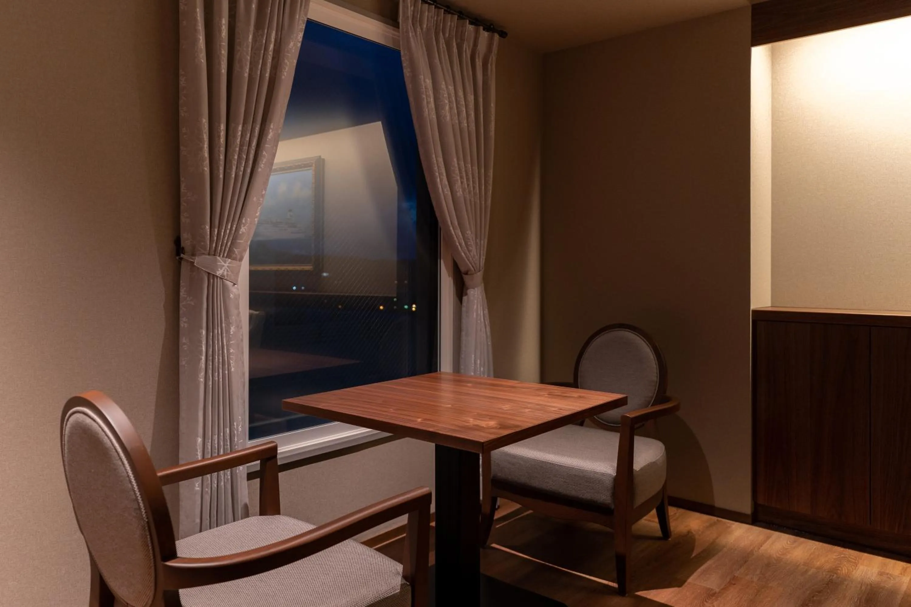 Lounge or bar in Authent Hotel Otaru