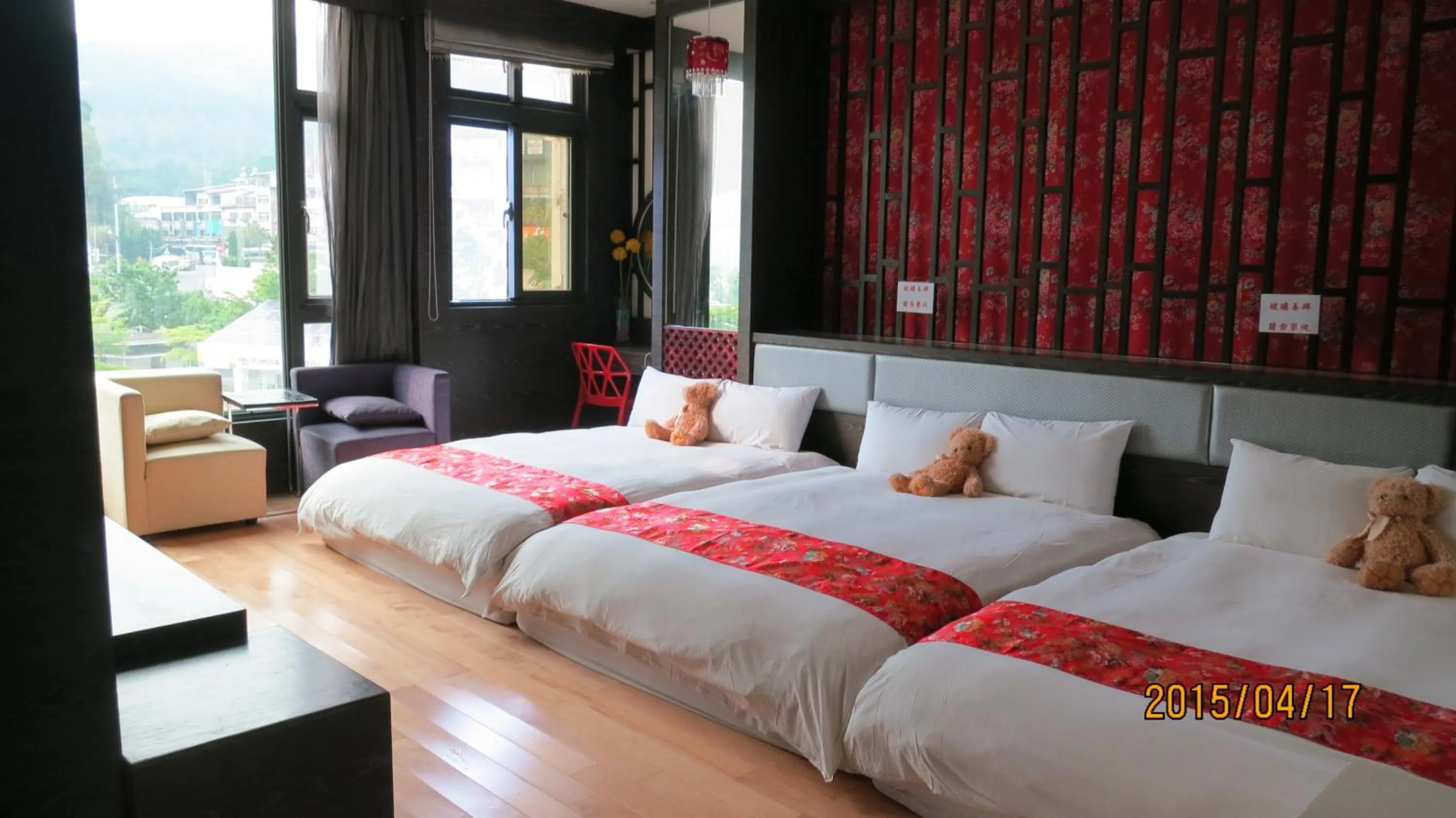 Bedroom, Bed in Tanhui Modern Hotel