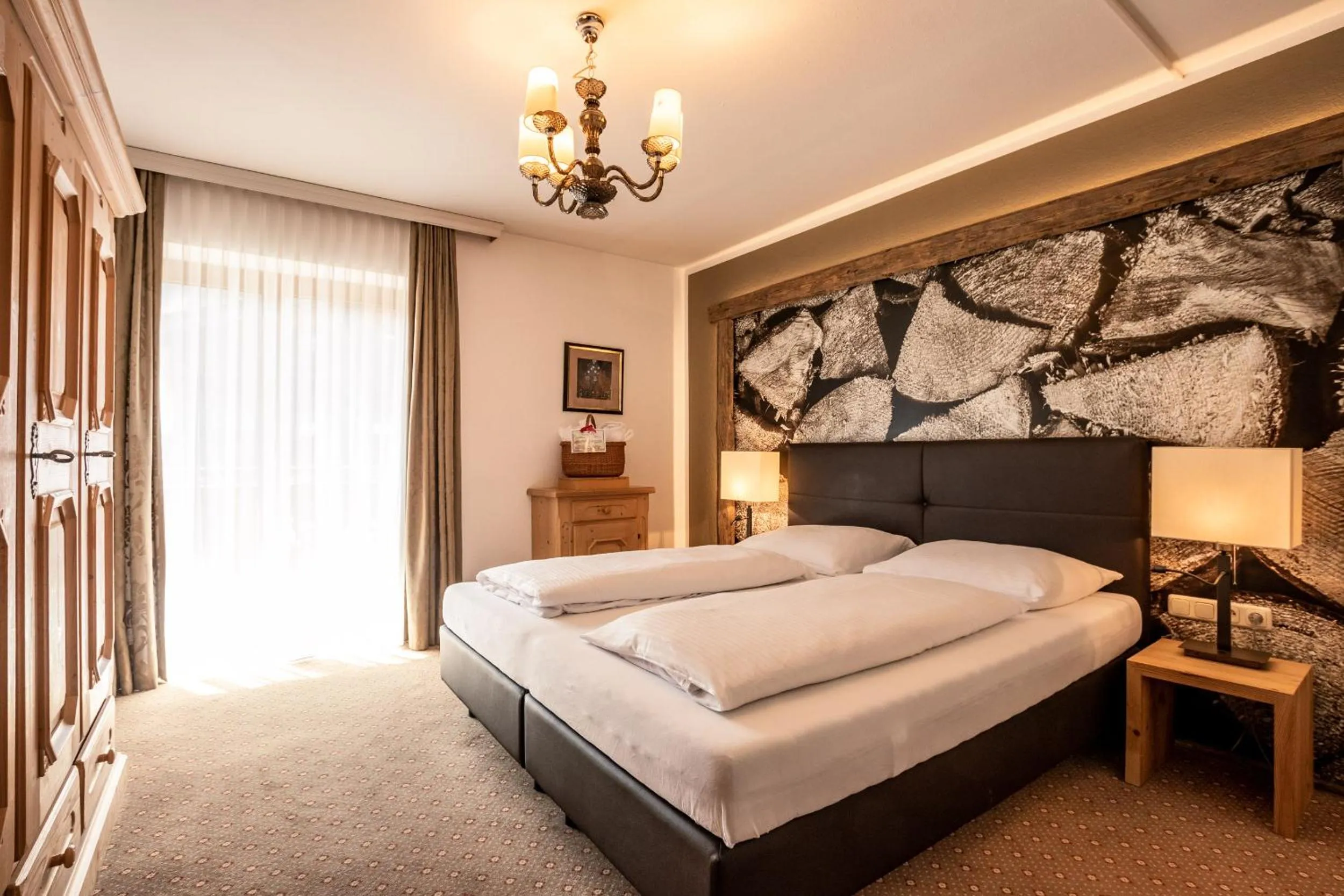 Photo of the whole room, Bed in Hotel Hochfilzer