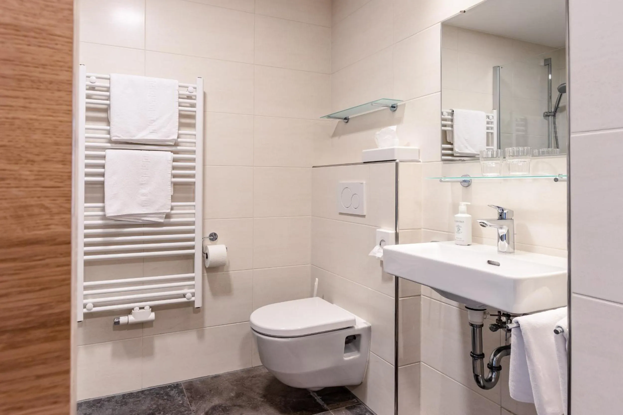 Bathroom in Hotel Hochfilzer