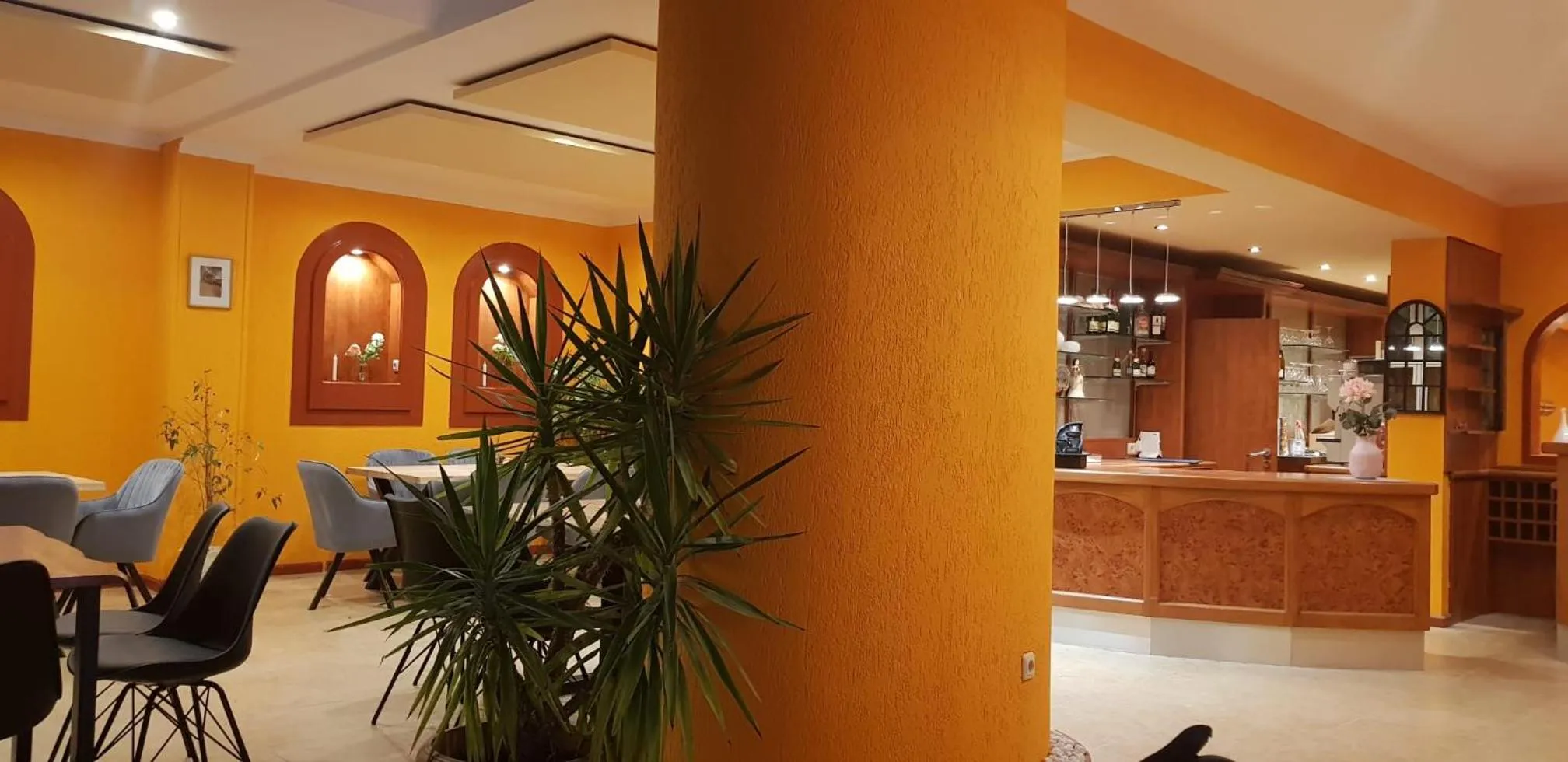 Lobby or reception in Varel Bay Hotel