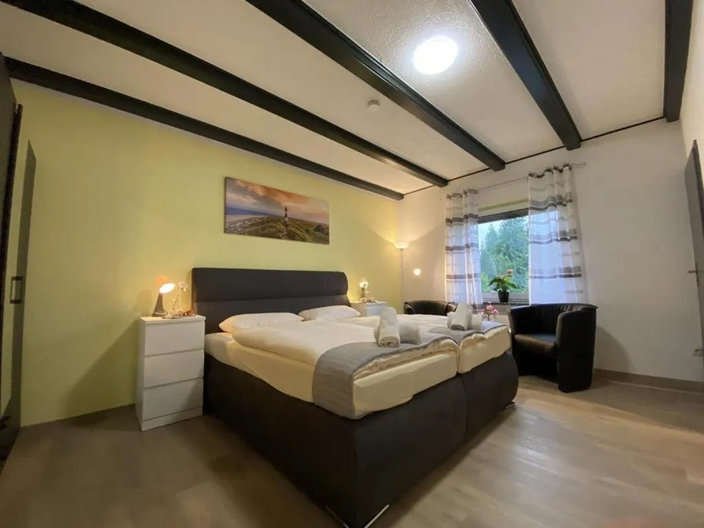 Bed in Varel Bay Hotel