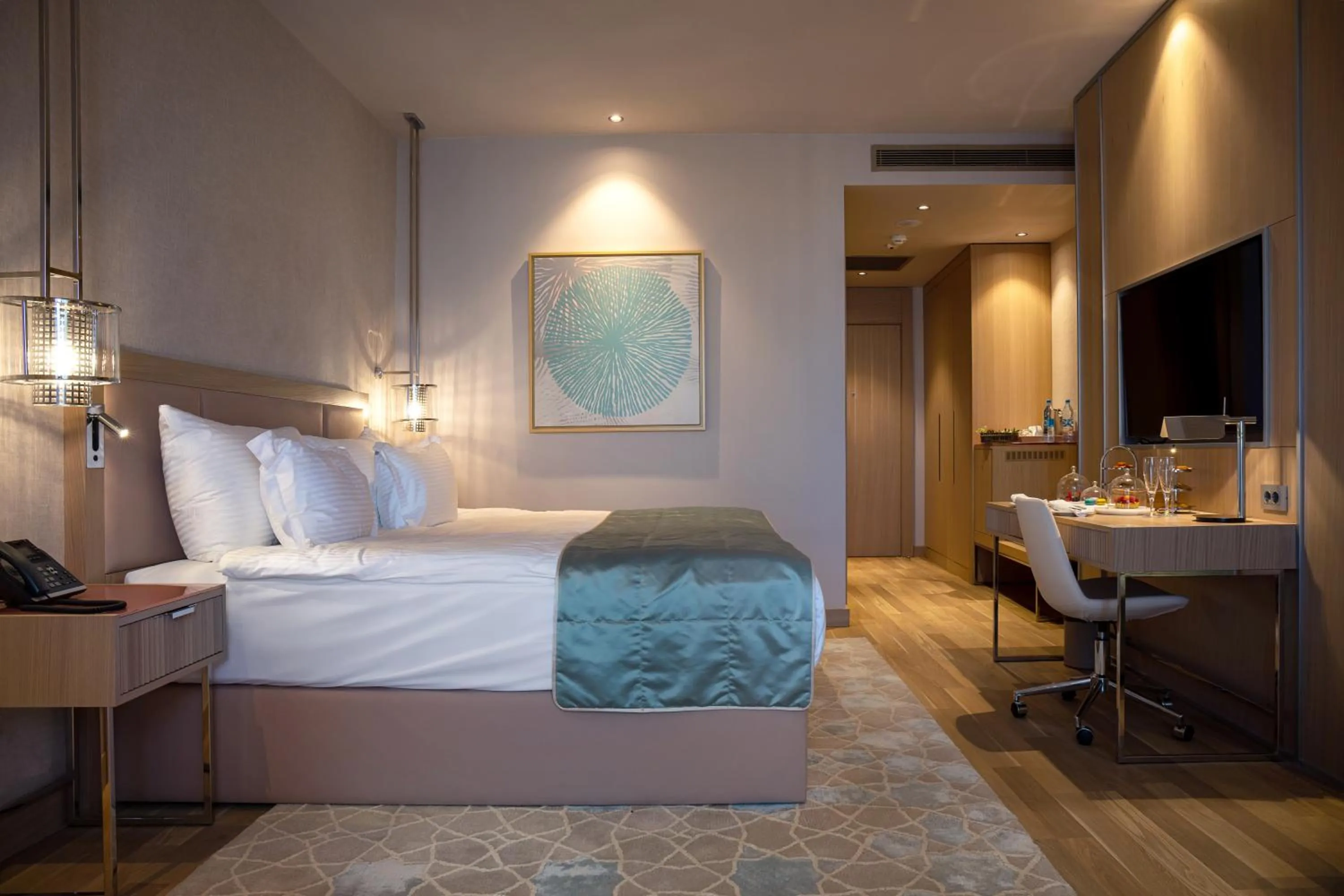 Bedroom, Bed in KARAVANSARAY Turkistan Harbour Hotel -FLYING THEATRE ACCESS