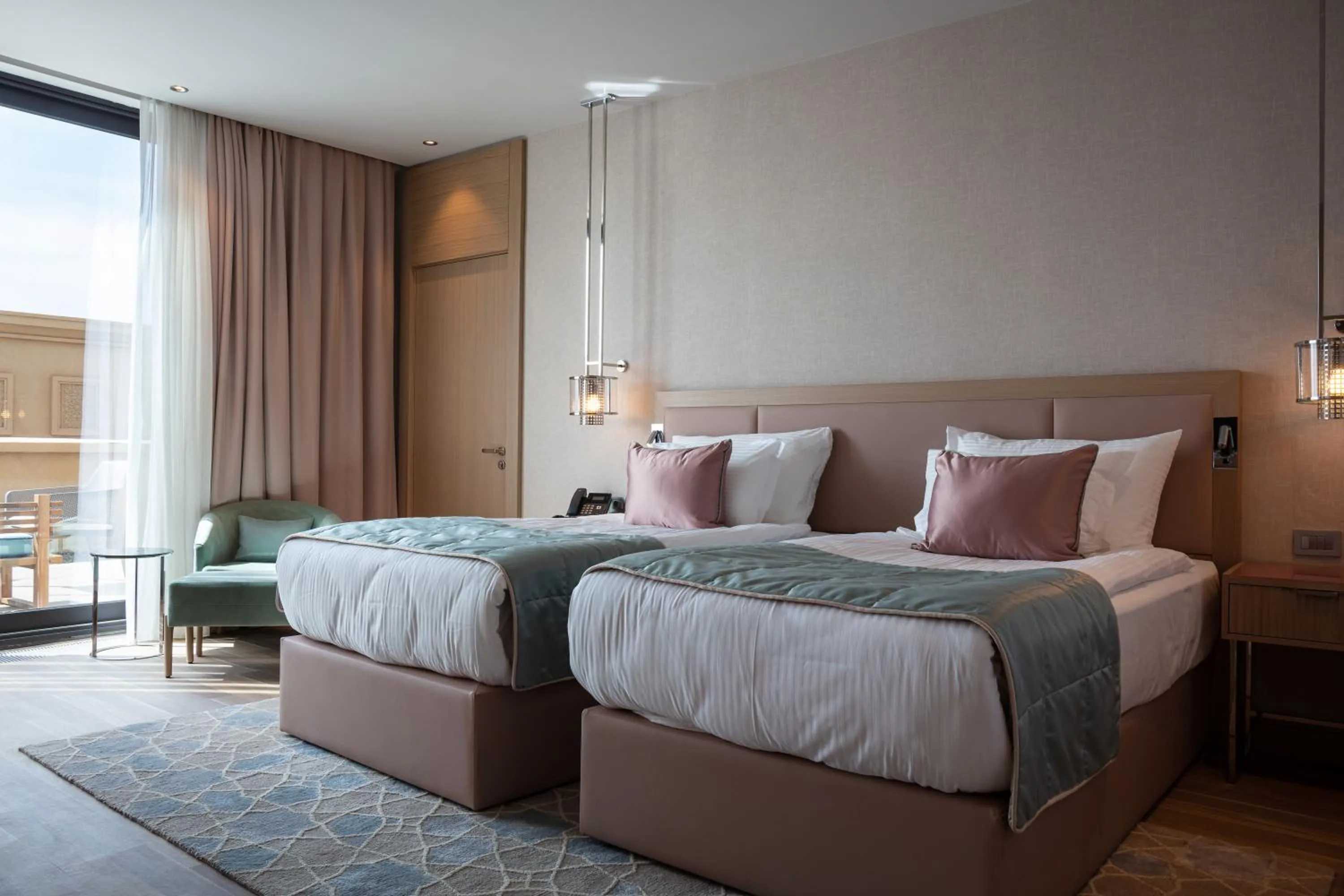 Photo of the whole room, Bed in KARAVANSARAY Turkistan Harbour Hotel -FLYING THEATRE ACCESS