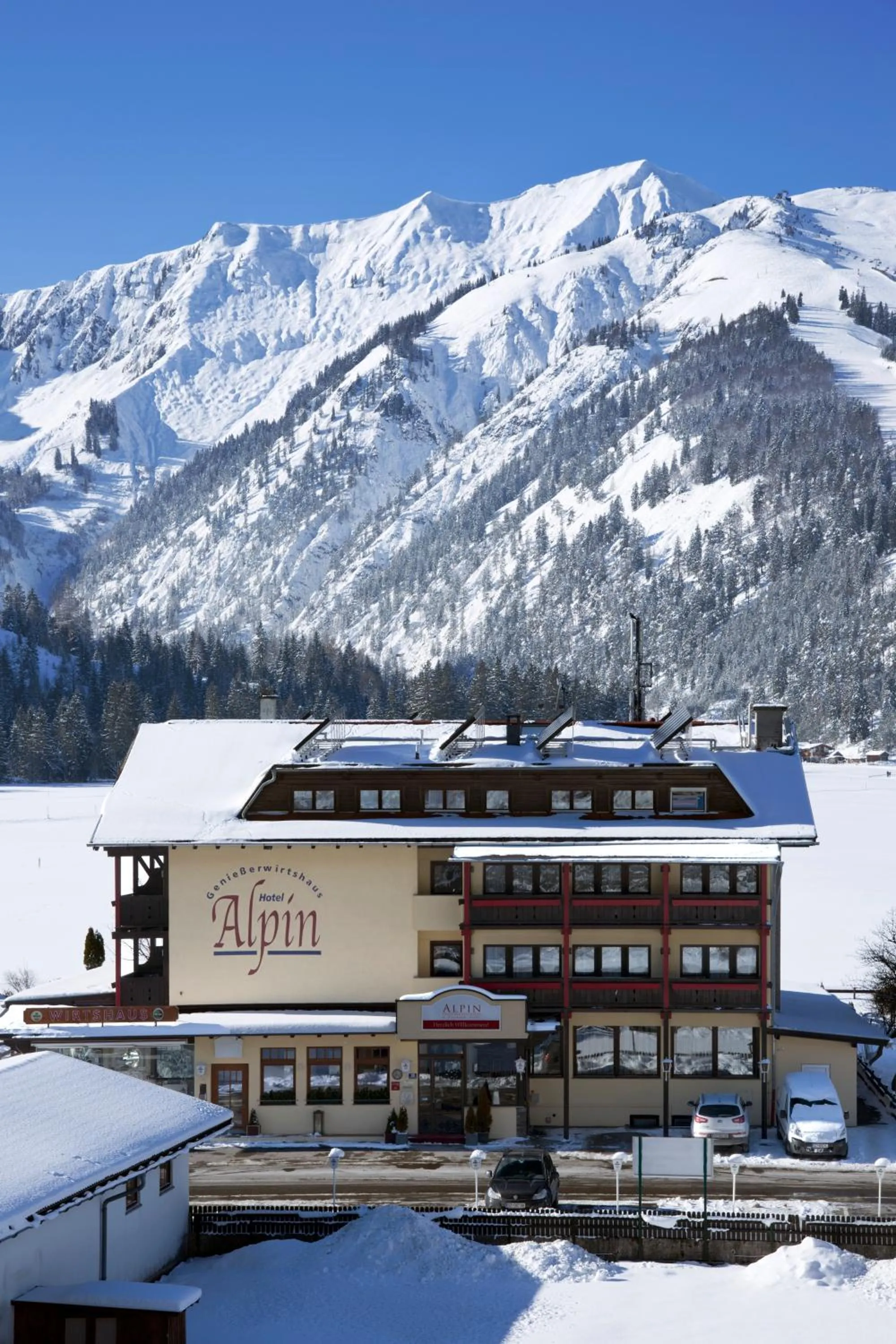 Property building in Geniesserhotel Alpin GmbH