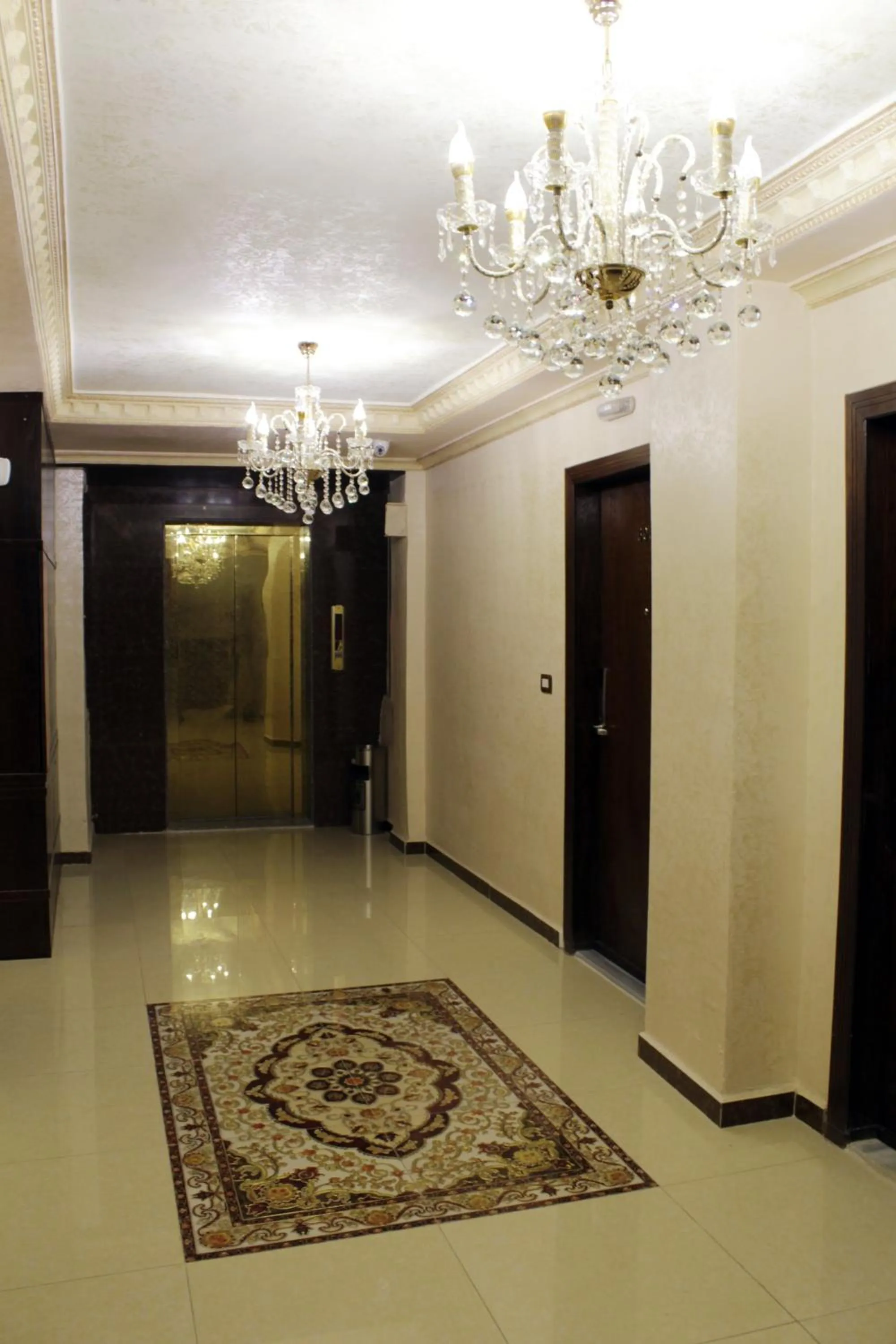 Decorative detail in Nahas Plaza