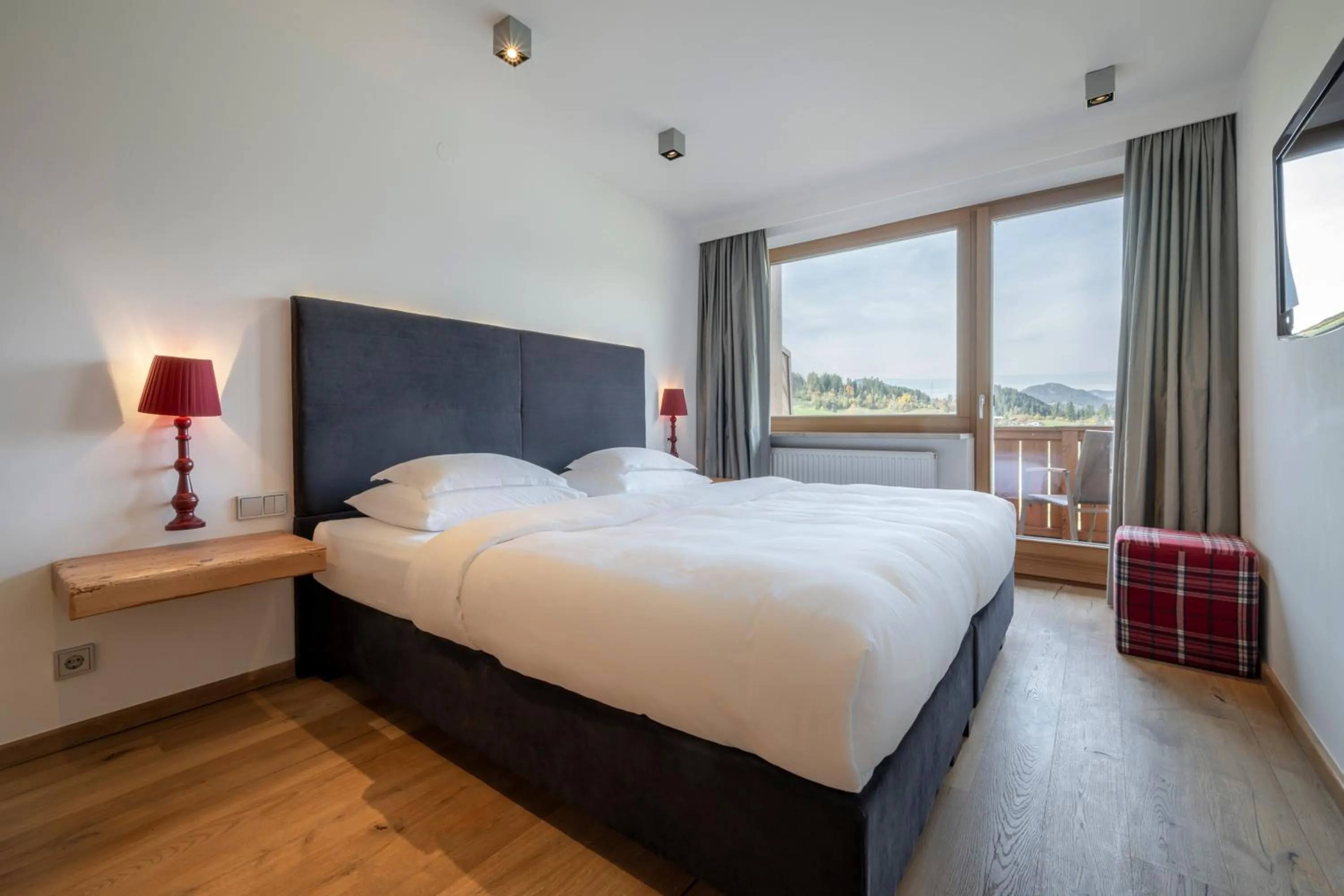 Photo of the whole room, Bed in Hotel Der Bär