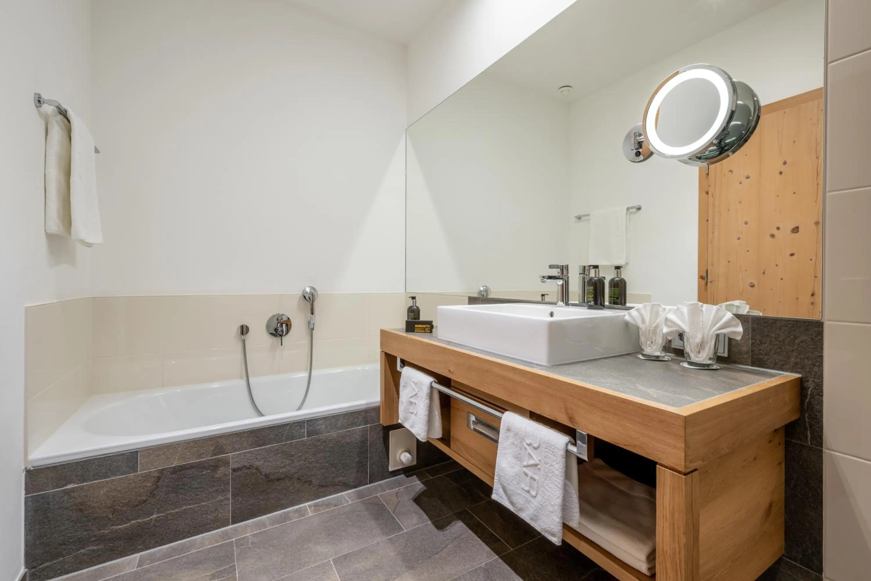 Bathroom in Hotel Der Bär