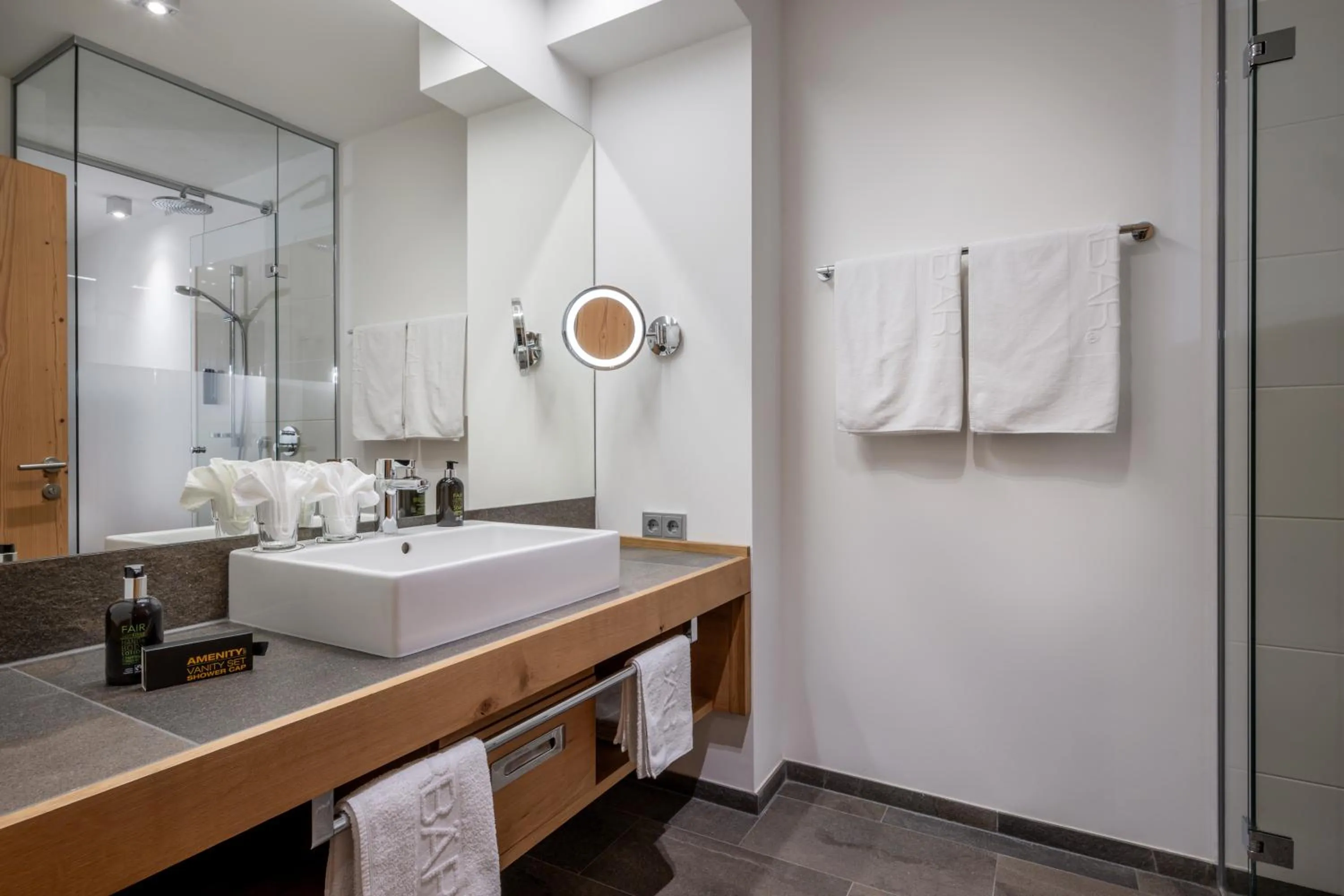 Photo of the whole room in Hotel Der Bär