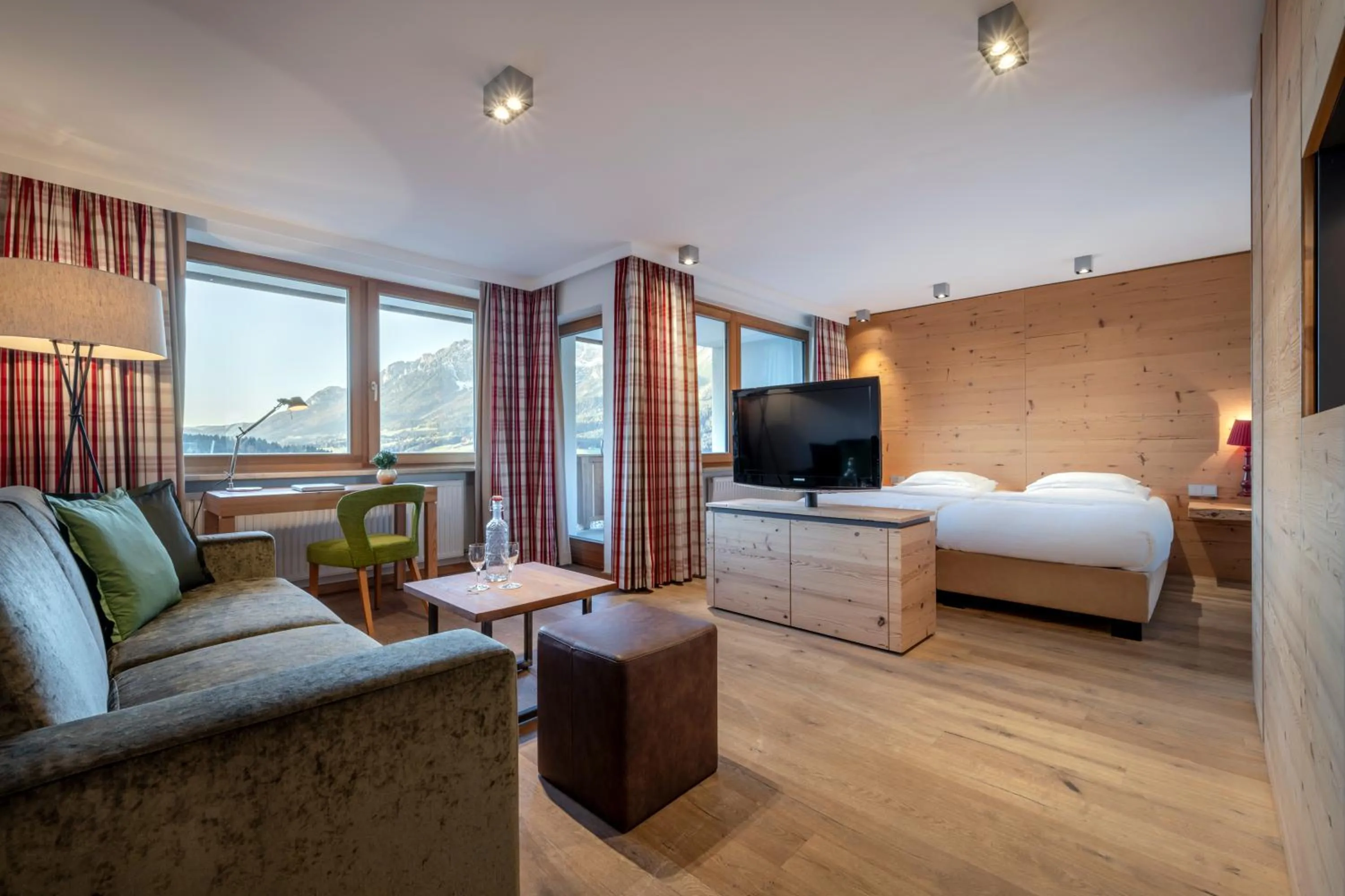 Photo of the whole room, Bed in Hotel Der Bär