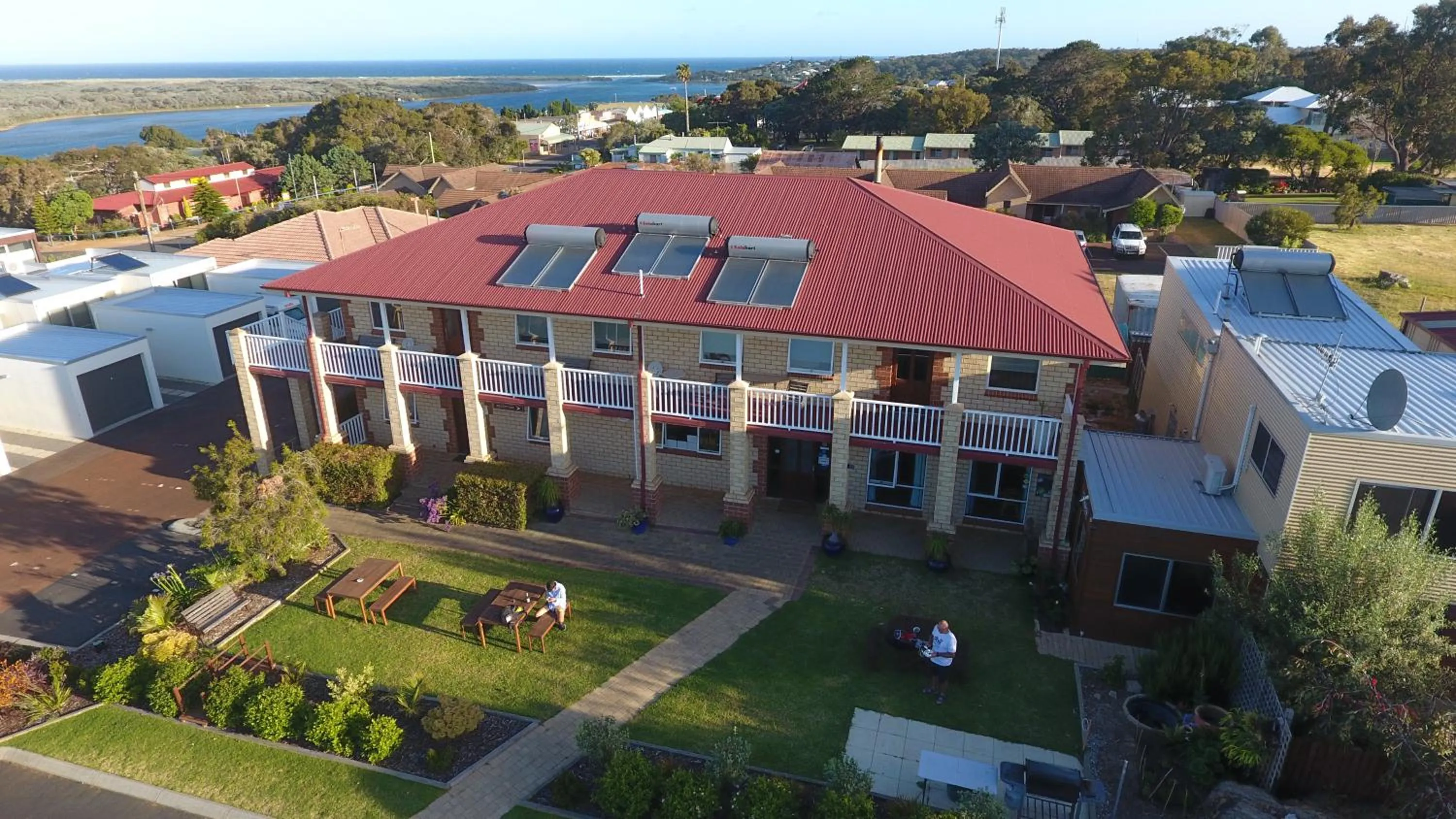 Baywatch Retreat Augusta