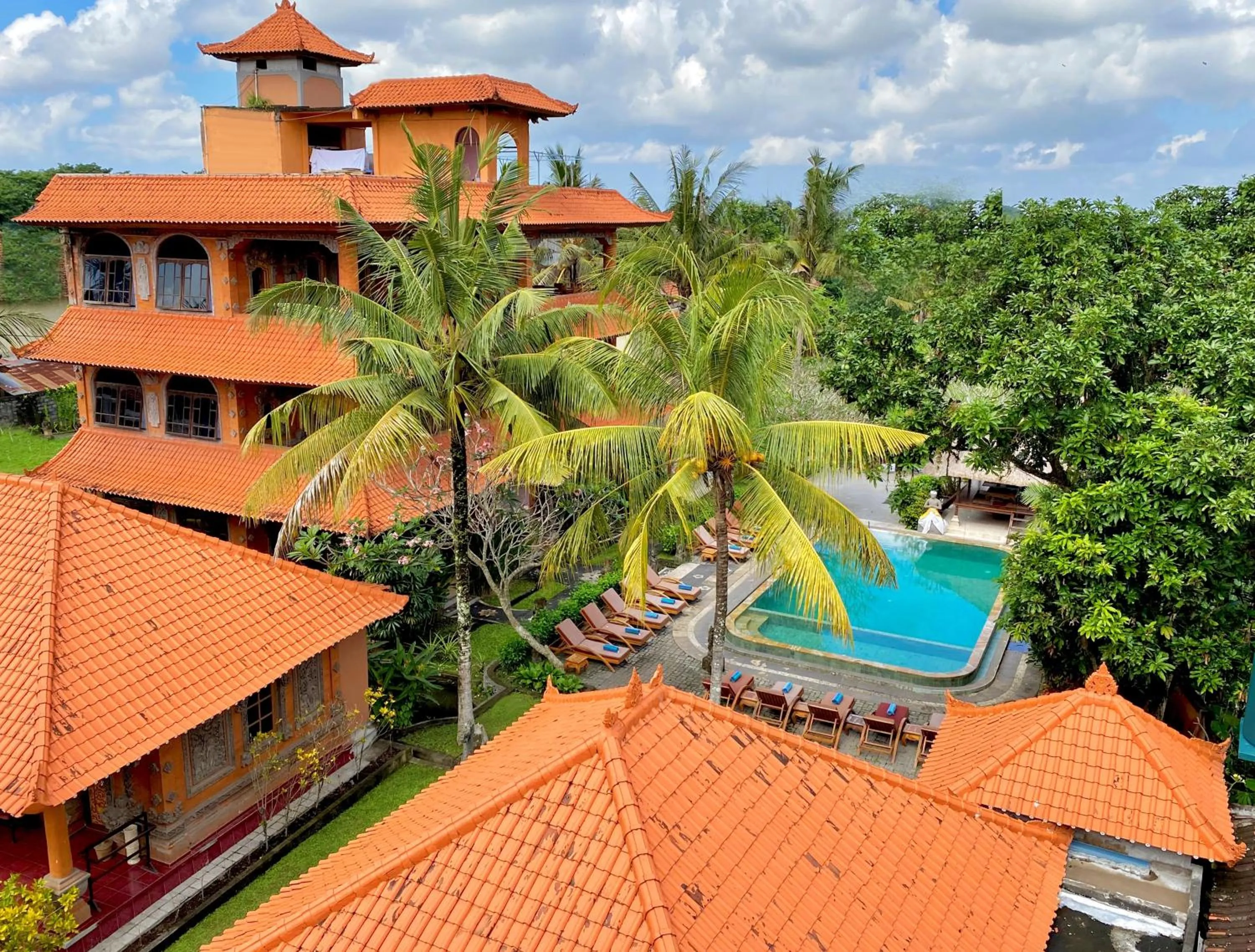 Property building in Gayatri